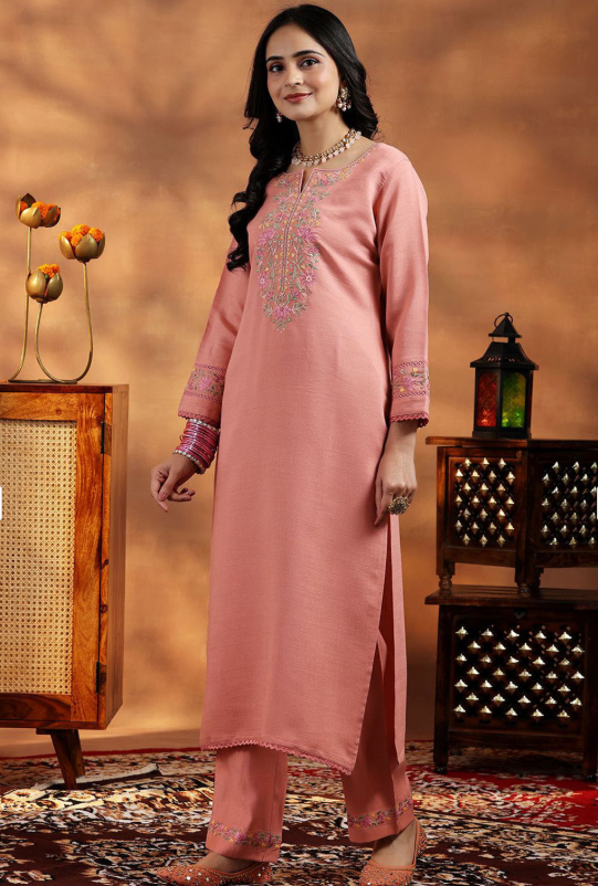 Embroidered Blended Silk Solid Straight Peach Kurta