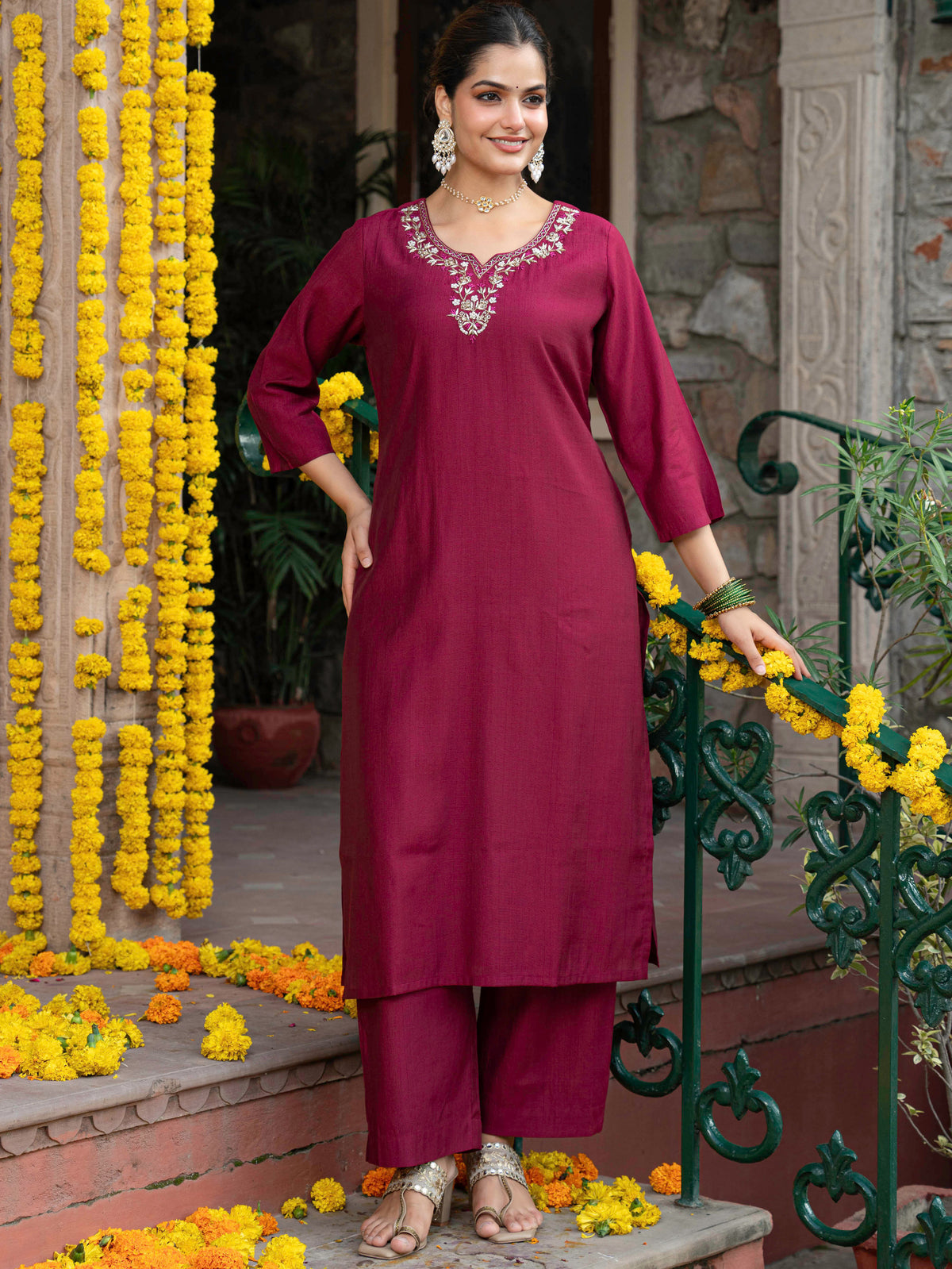 Embroidered Blended Silk Solid Straight Maroon Kurta