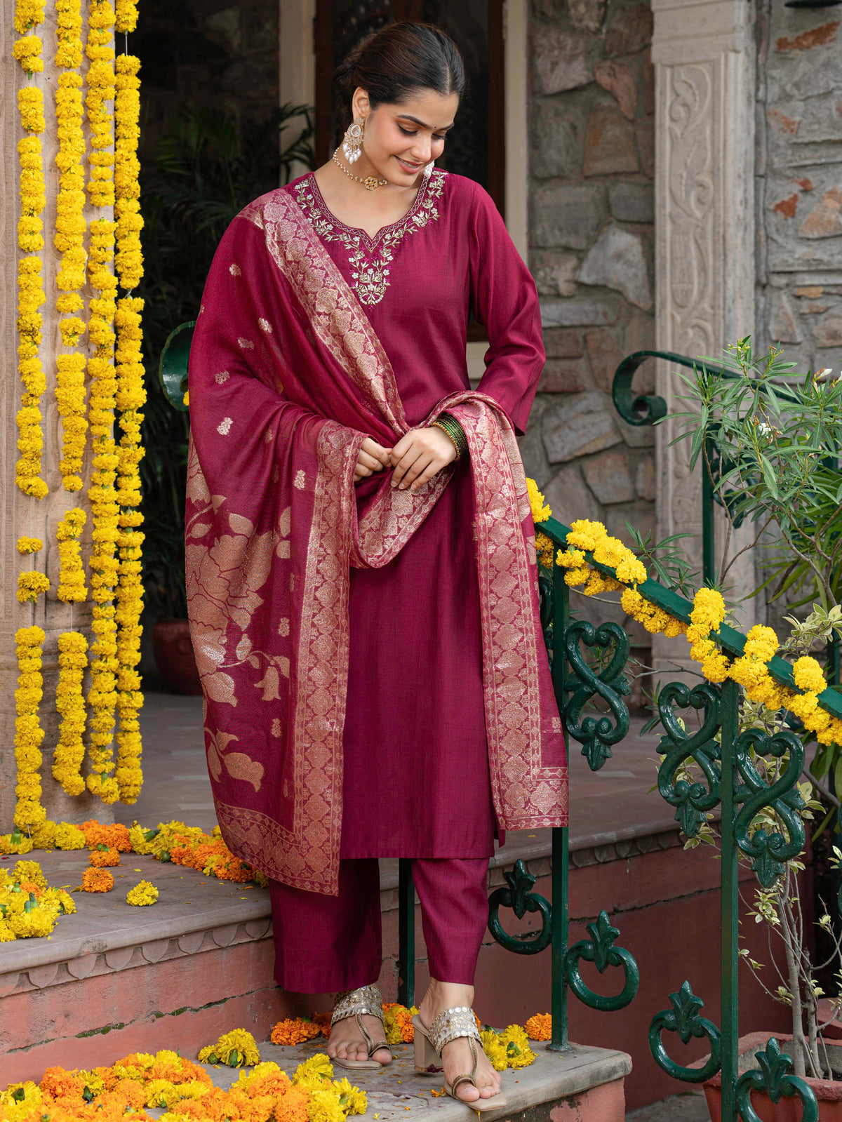 Embroidered Blended Silk Solid Straight Maroon Kurta
