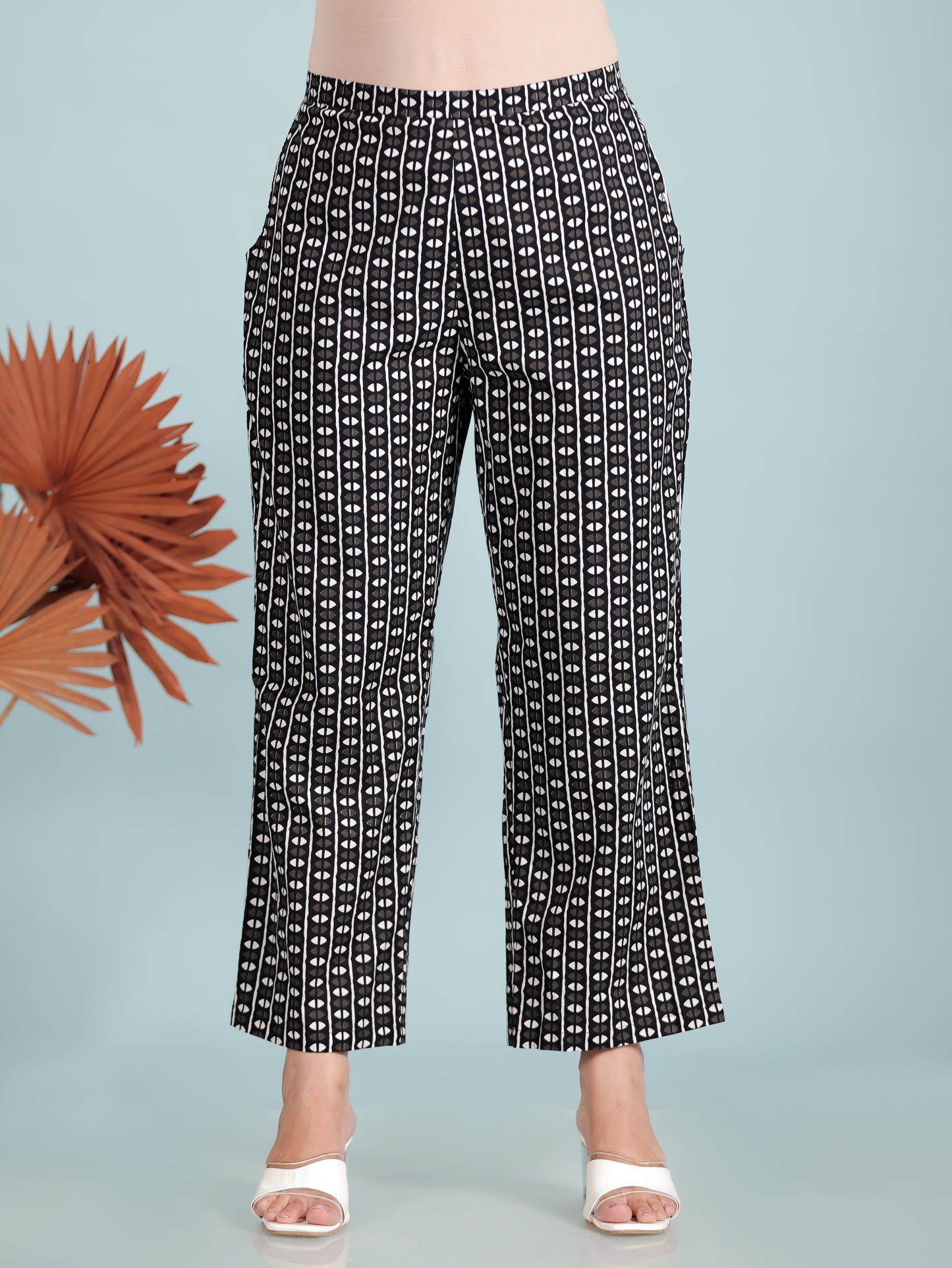 Soft Cotton Geometric Pant