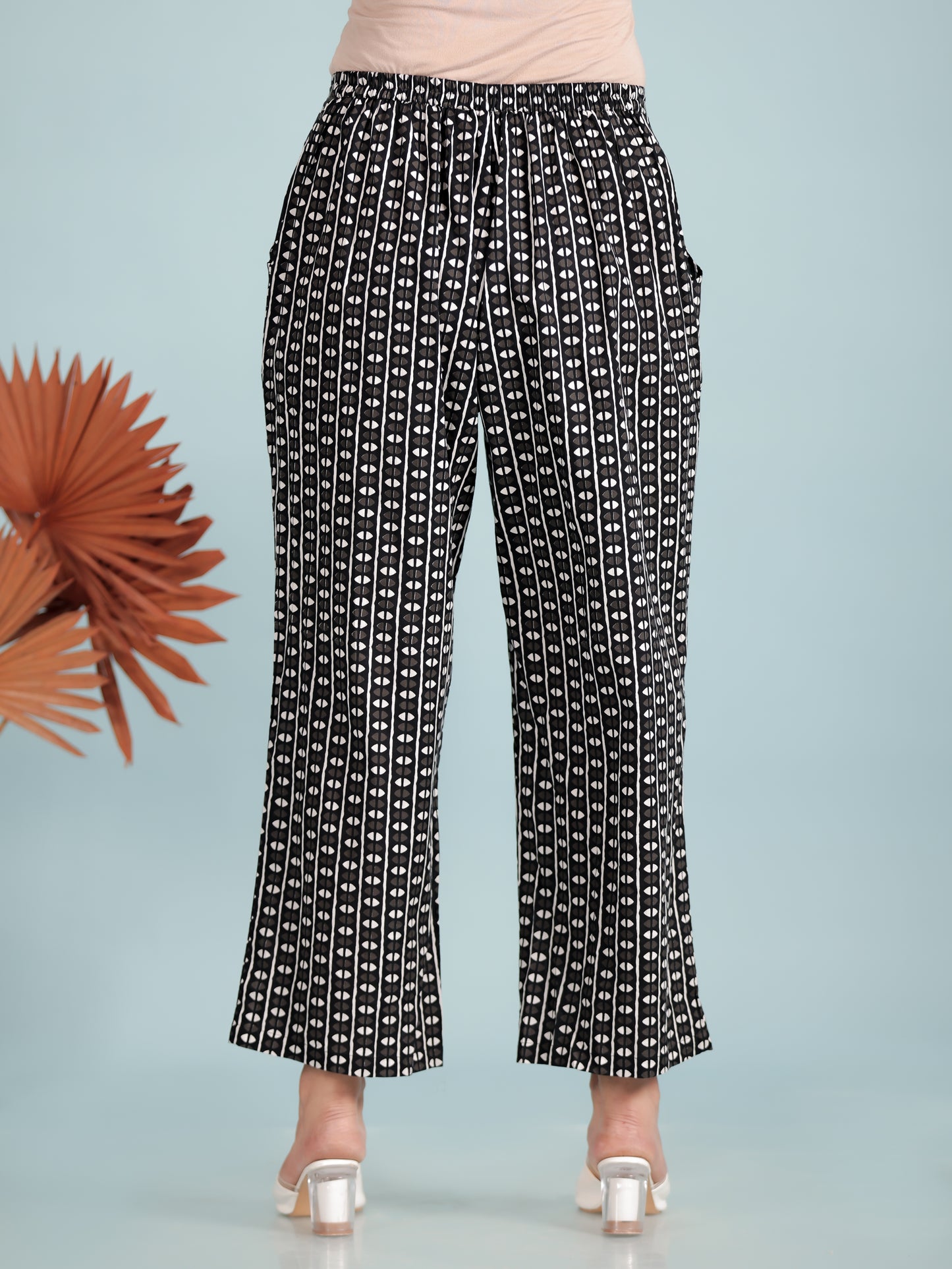 Soft Cotton Geometric Pant