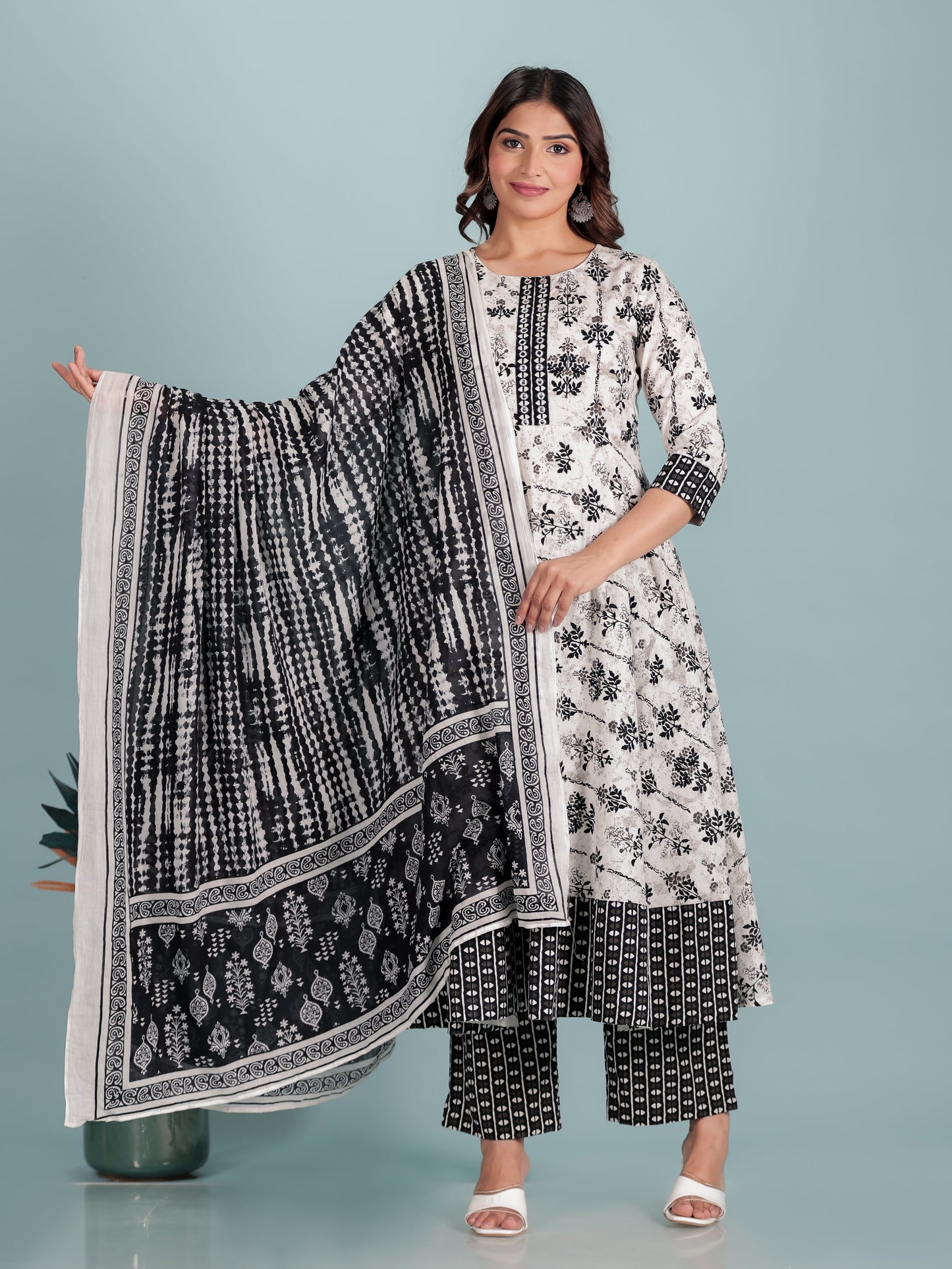 Soft Cotton Butti Anarkali White Kurta