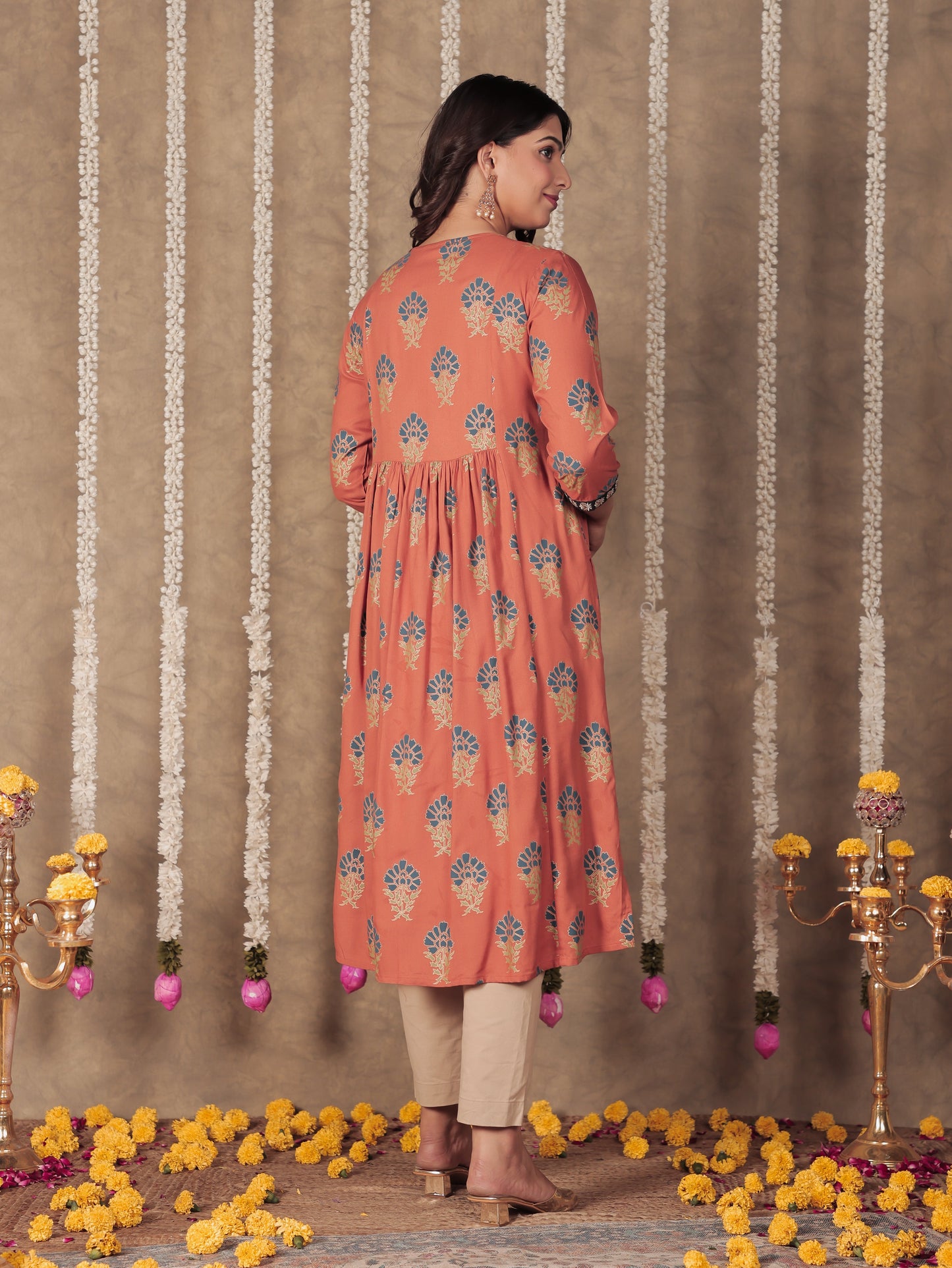 Viscose Butti A-line Brown Kurta