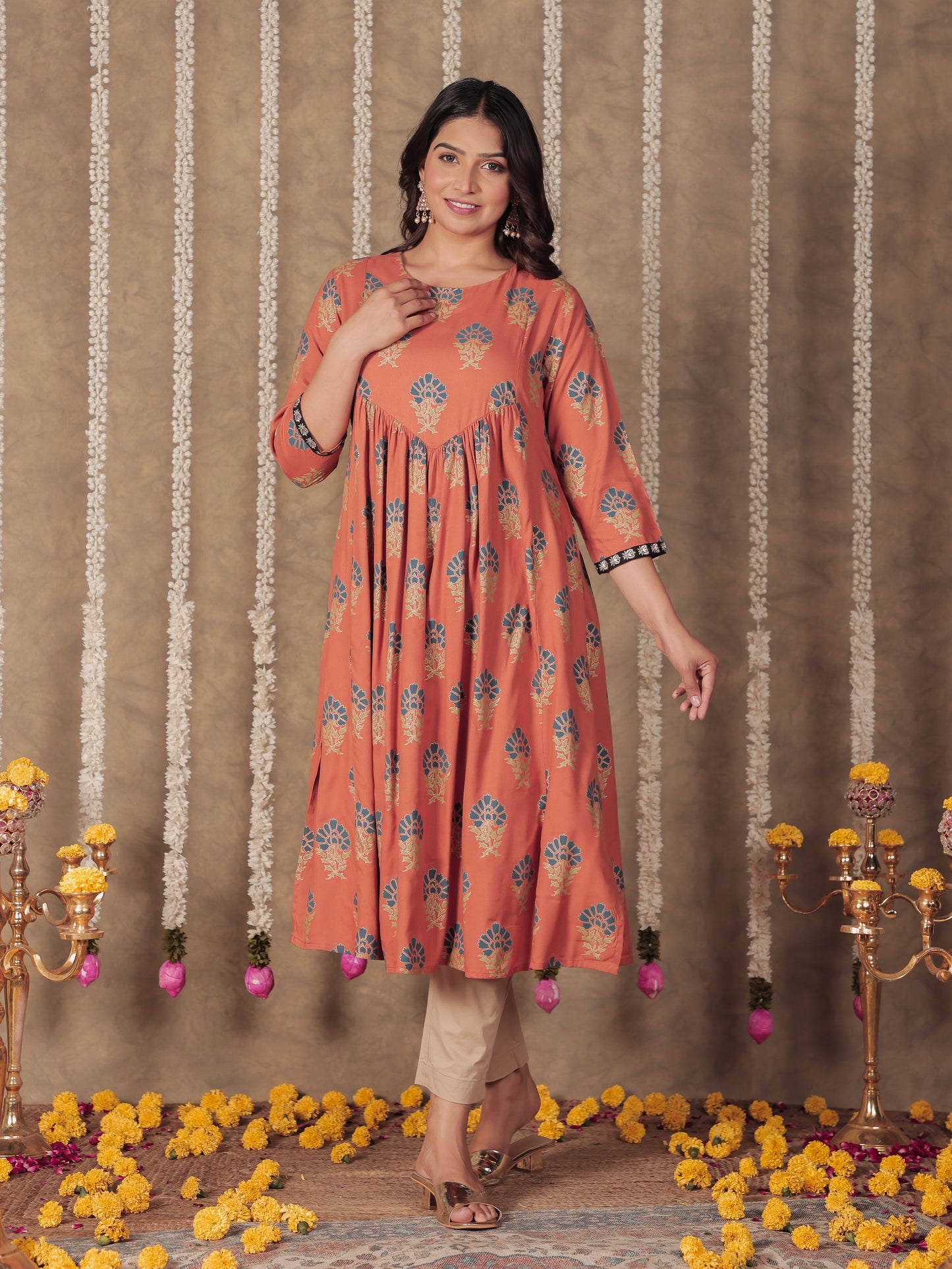 Viscose Butti A-line Brown Kurta