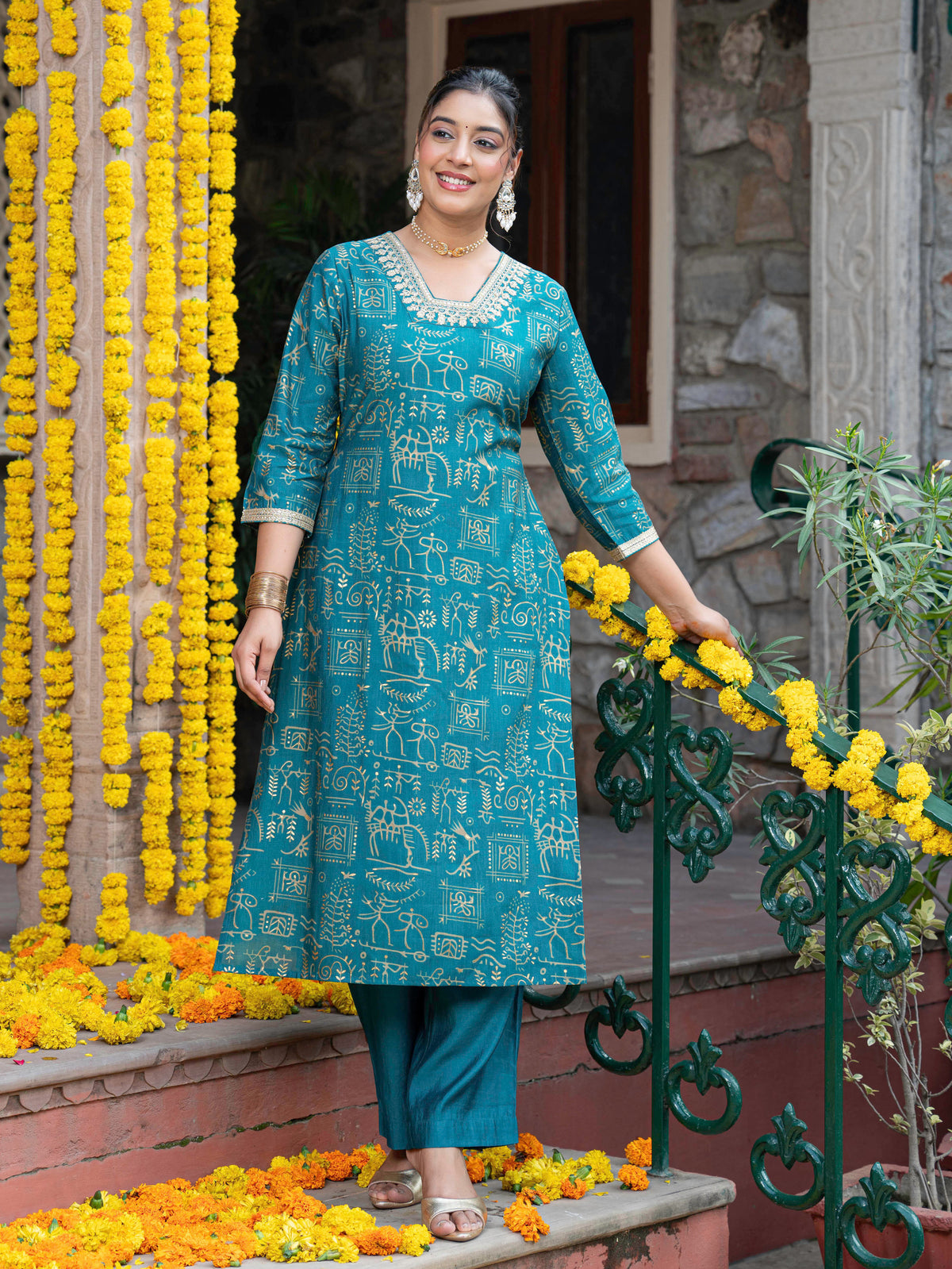 Embroidered Chanderi Abstract straight Teal Kurta