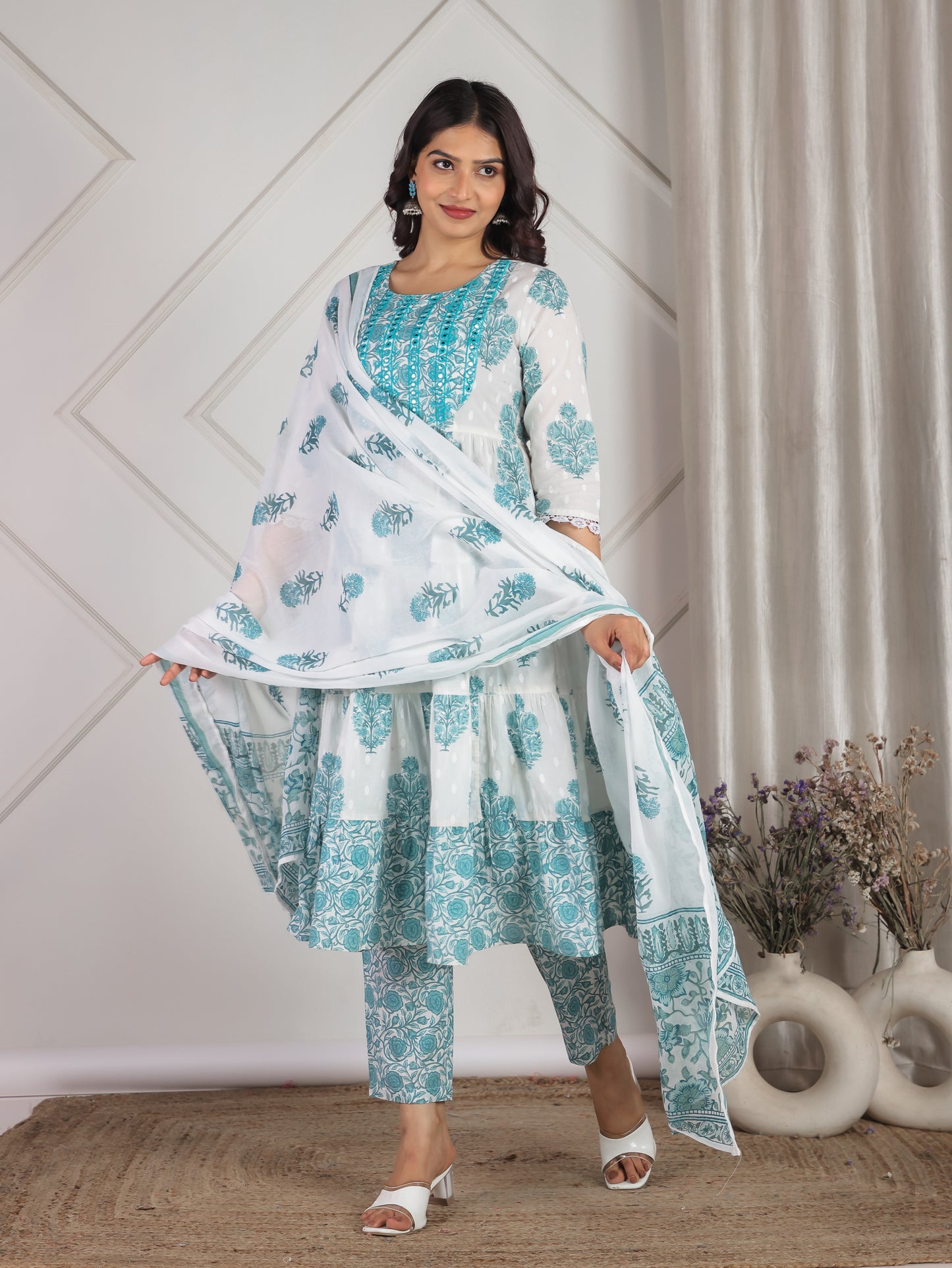 Cotton Voile Floral Off White Dupatta