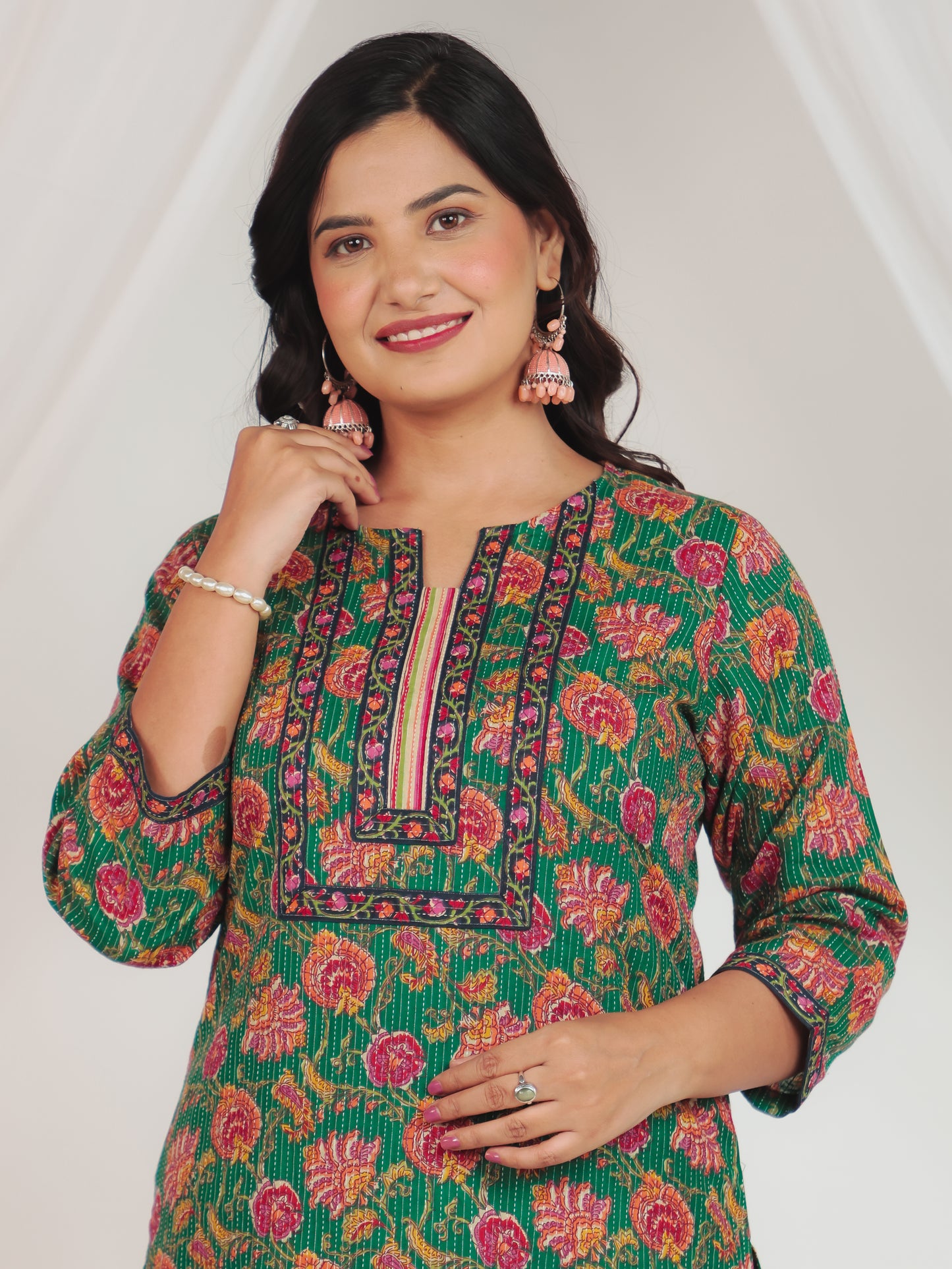 Kantha Cotton Floral Straight Green Kurta