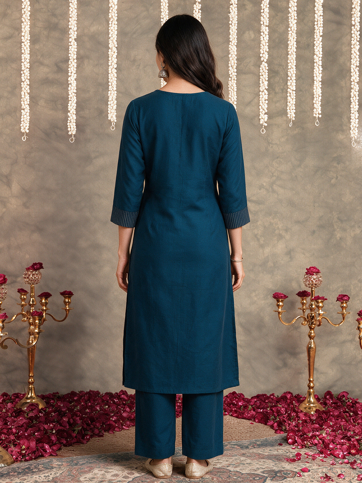 Embroidered chanderi straight blue kurta