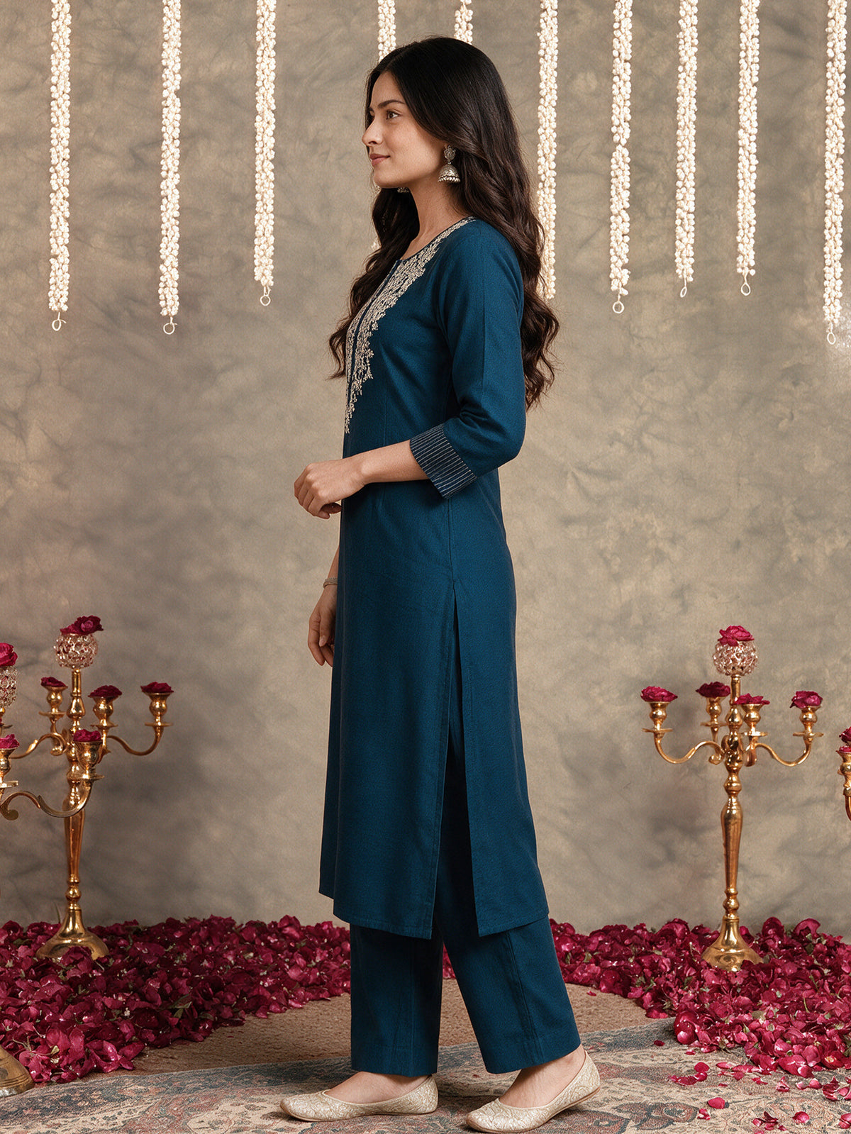 Embroidered chanderi straight blue kurta