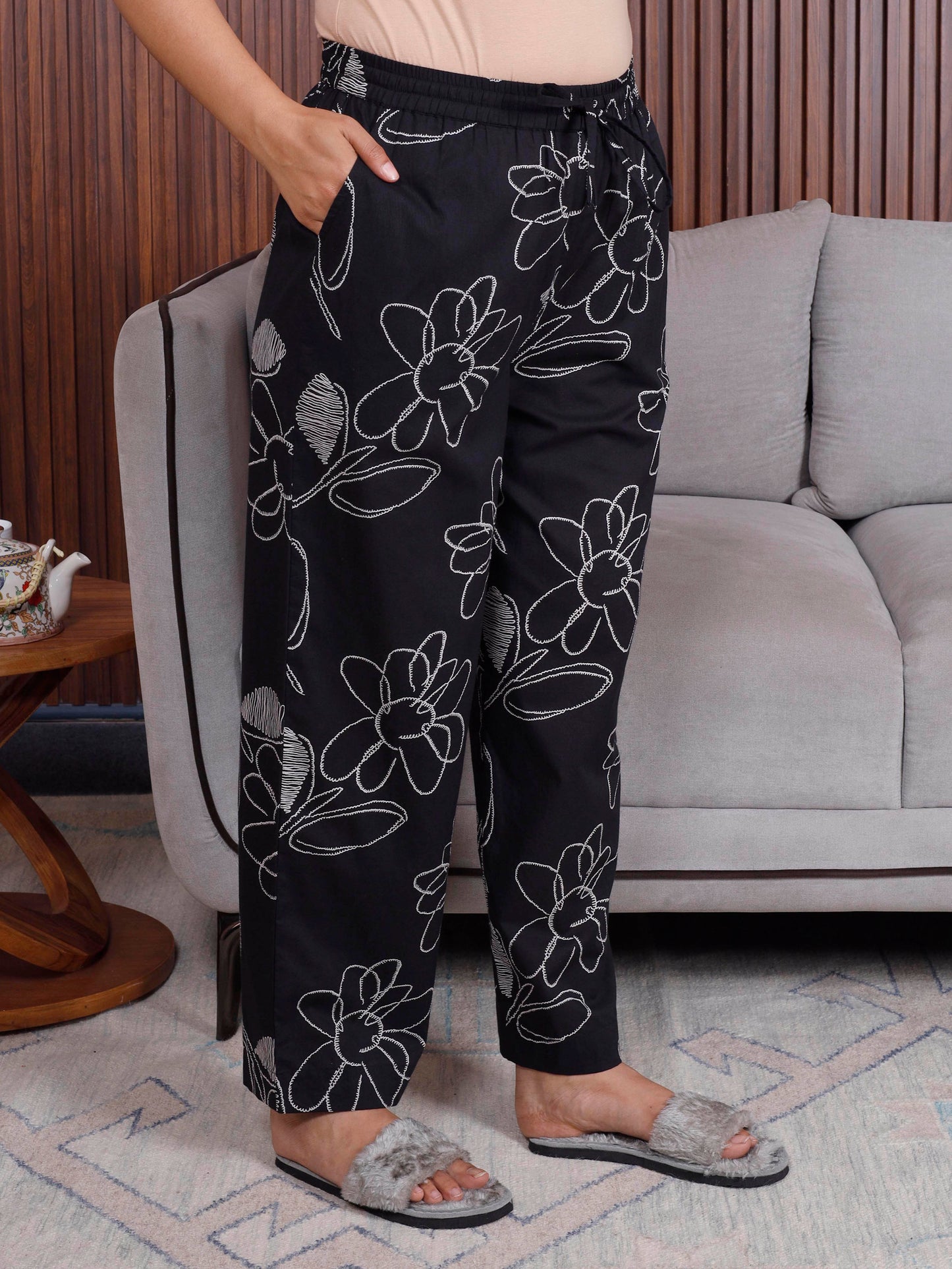 Soft cotton Floral Top Black Top