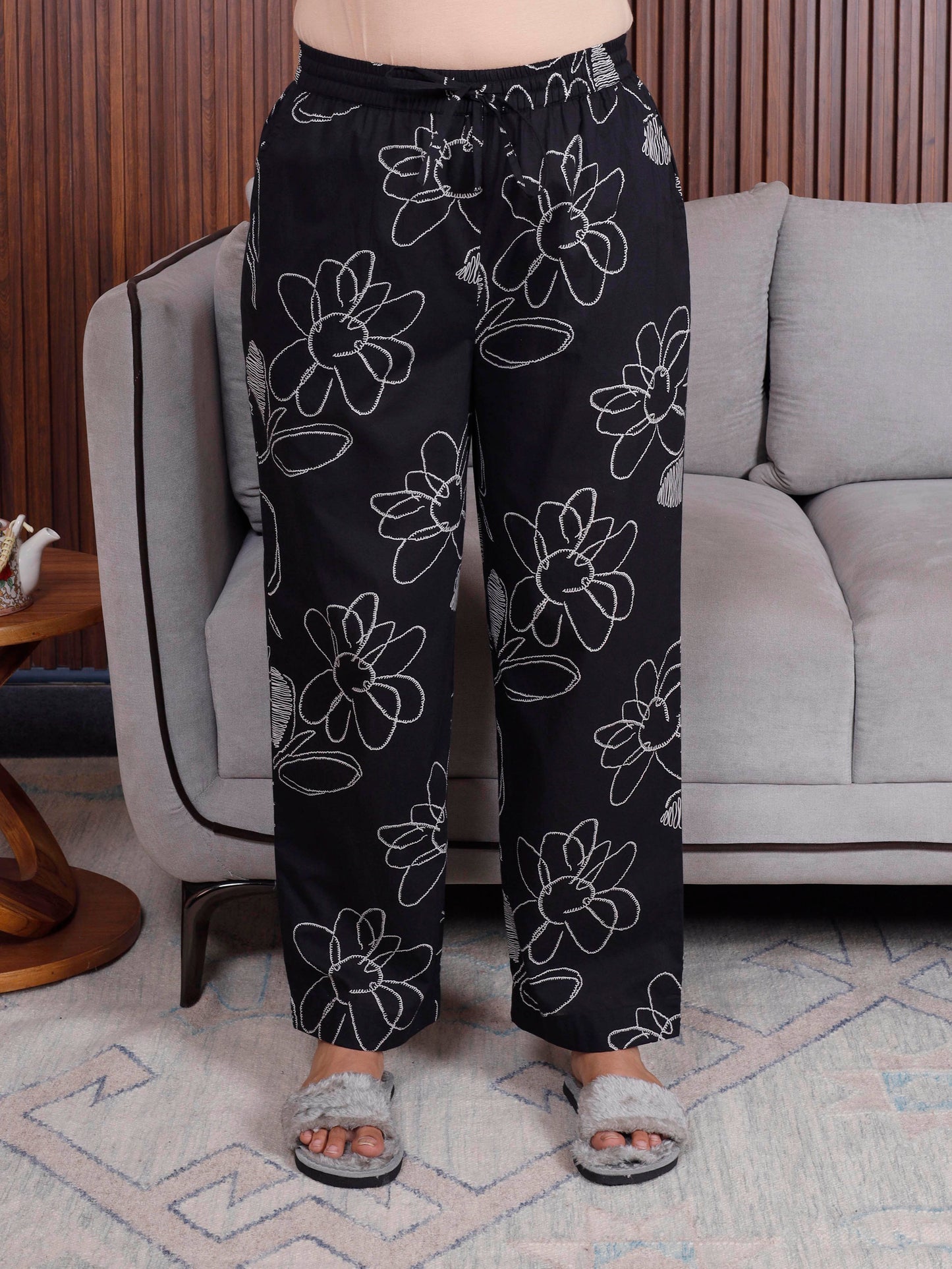 Soft cotton Floral Top Black Top