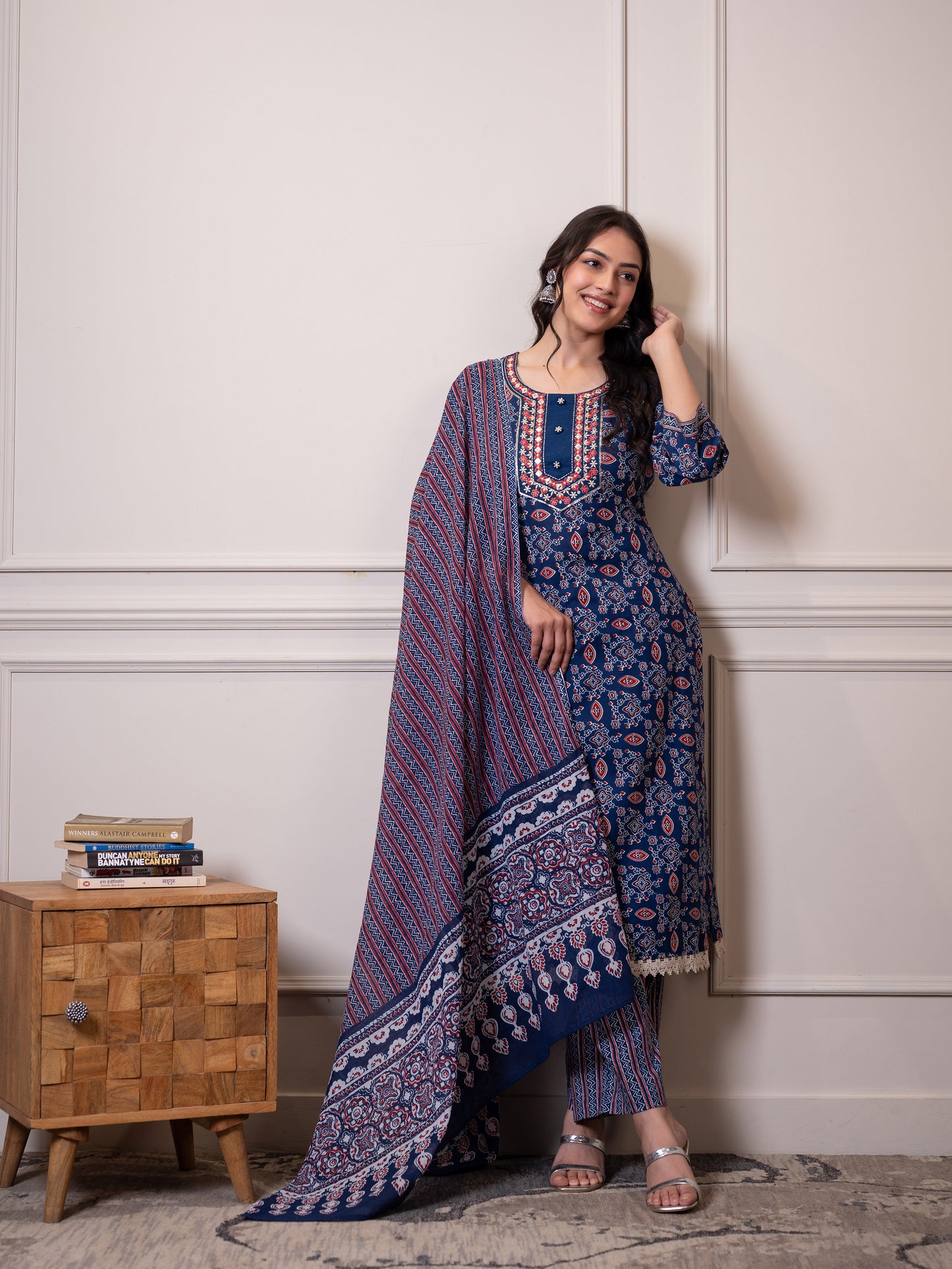 Embroidered Soft cotton Floral Straight Blue Kurta