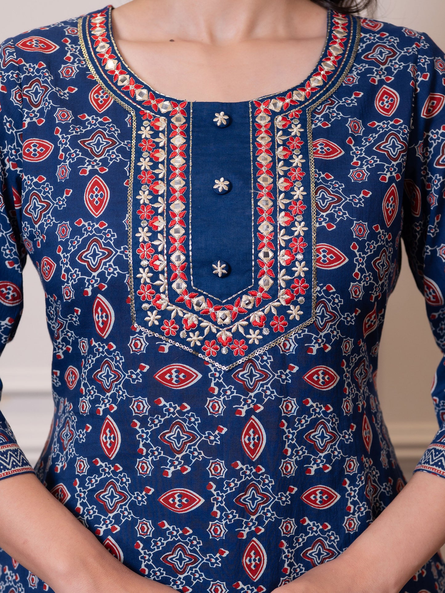 Embroidered Soft cotton Floral Straight Blue Kurta