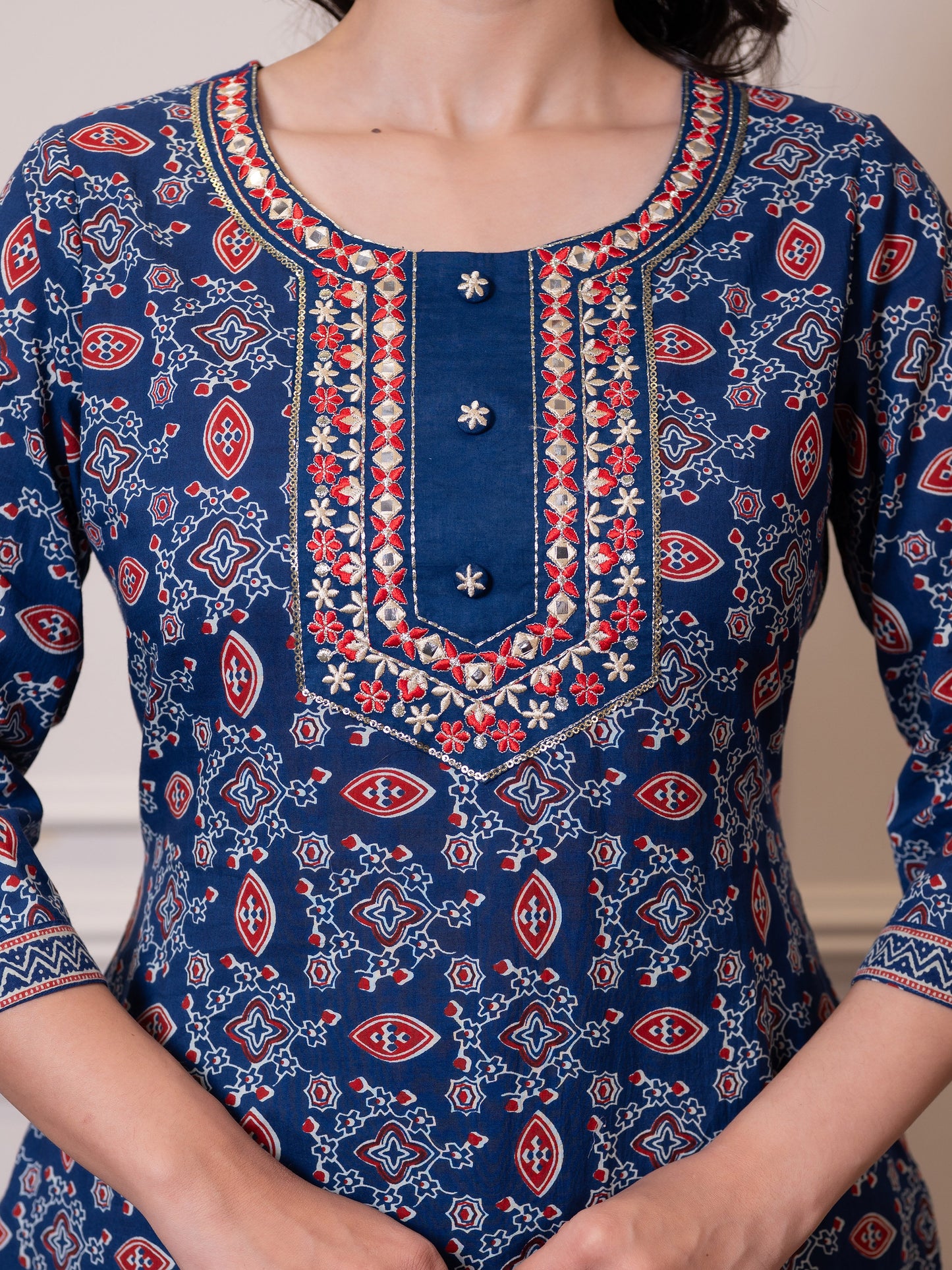 Embroidered Soft cotton Floral Straight Blue Kurta
