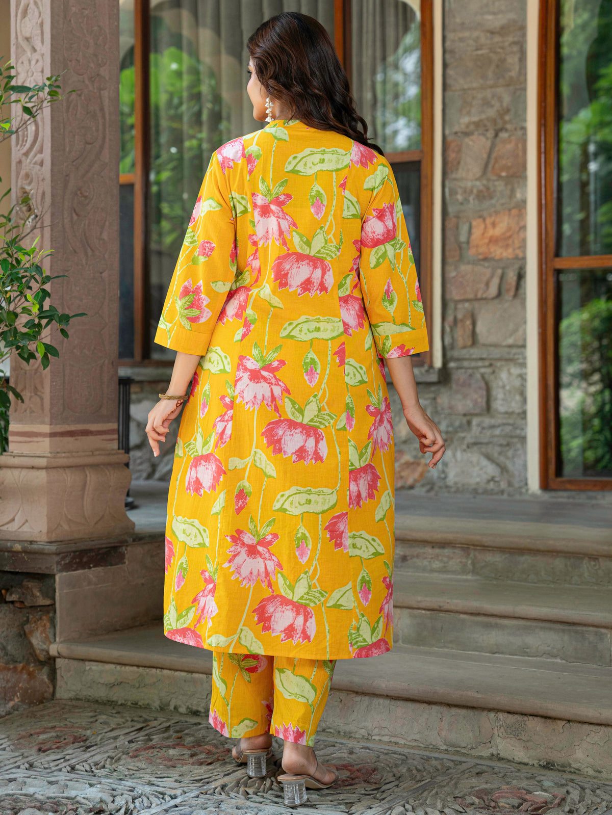 Soft cotton Floral Straight Yellow Kurta