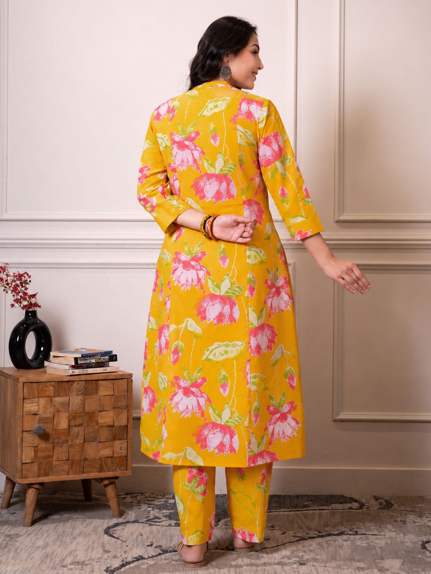 Soft cotton Floral Straight Yellow Kurta