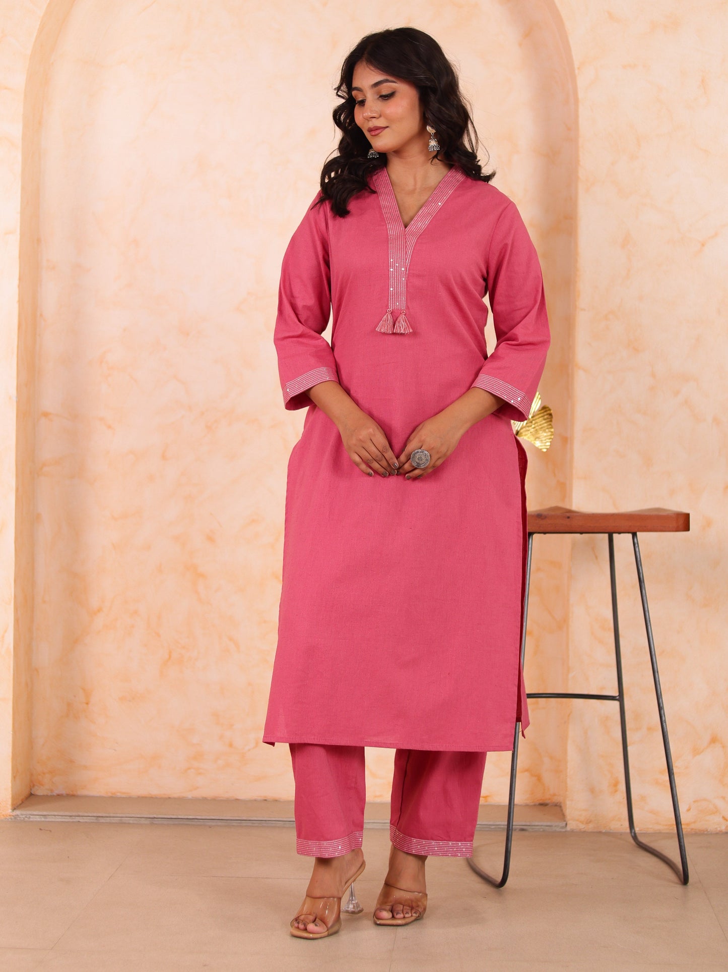 Embroidered Linen cotton Solid Straight Pink Kurta