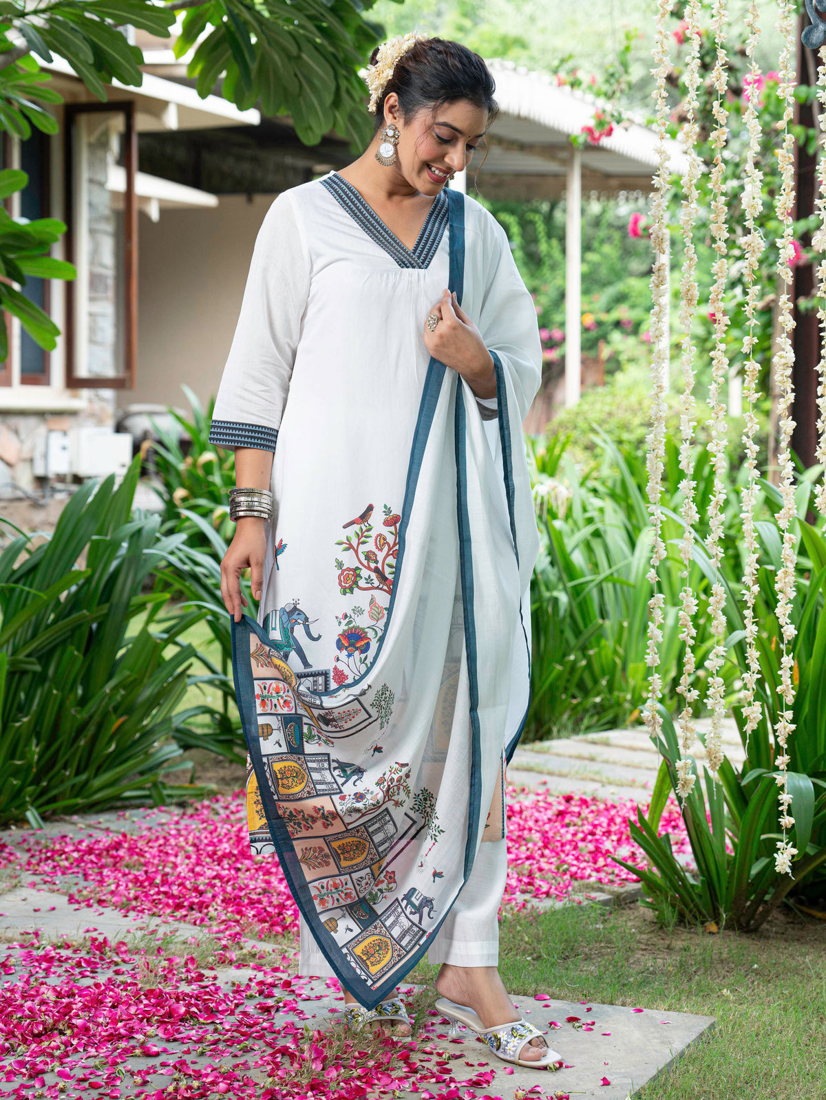 Chanderi Placement Print Straight White Kurta