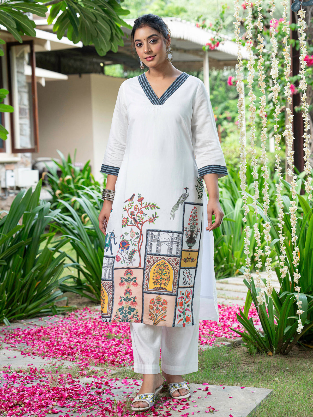 Chanderi Placement Print Straight White Kurta