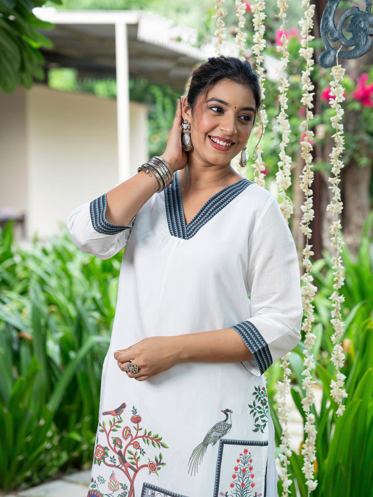 Chanderi Placement Print Straight White Kurta