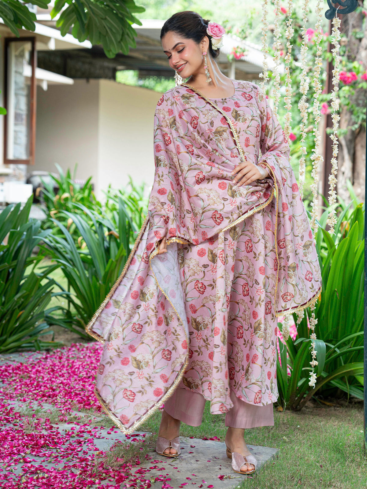 Chanderi Floral Beige Dupatta