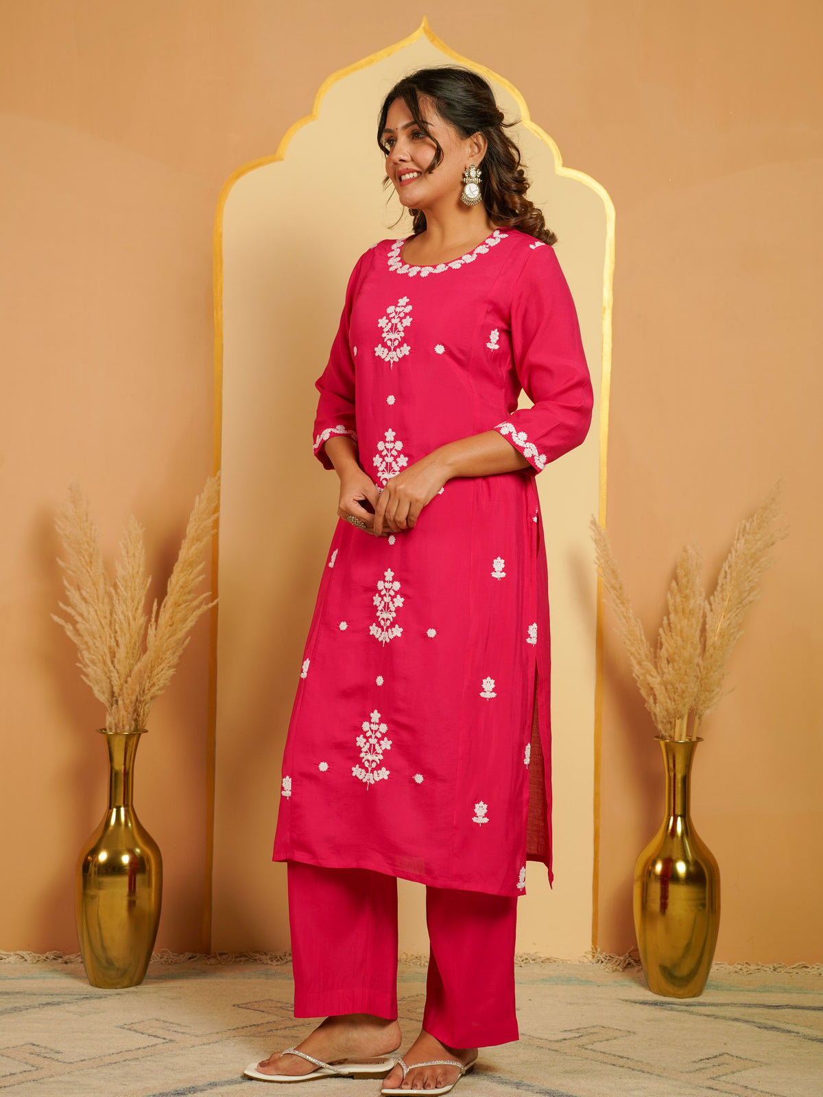 Embroidered Chanderi Solid Straight Fuchsia Kurta