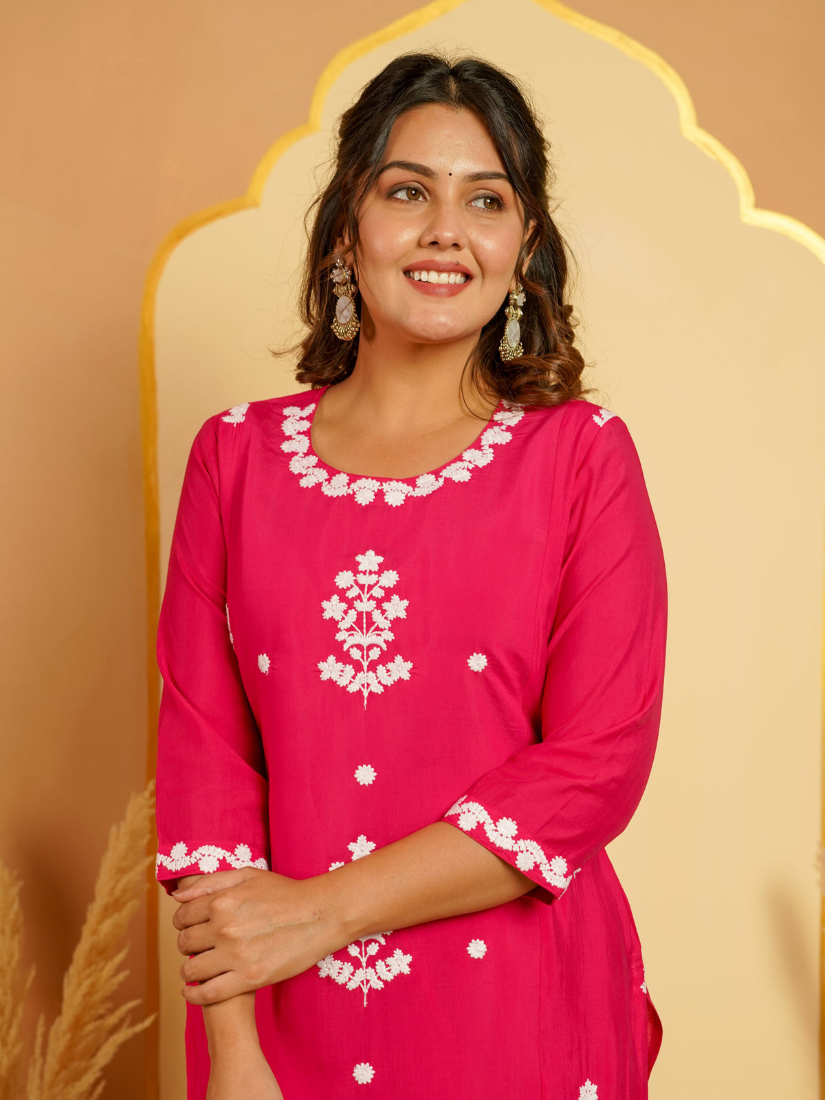 Embroidered Chanderi Solid Straight Fuchsia Kurta