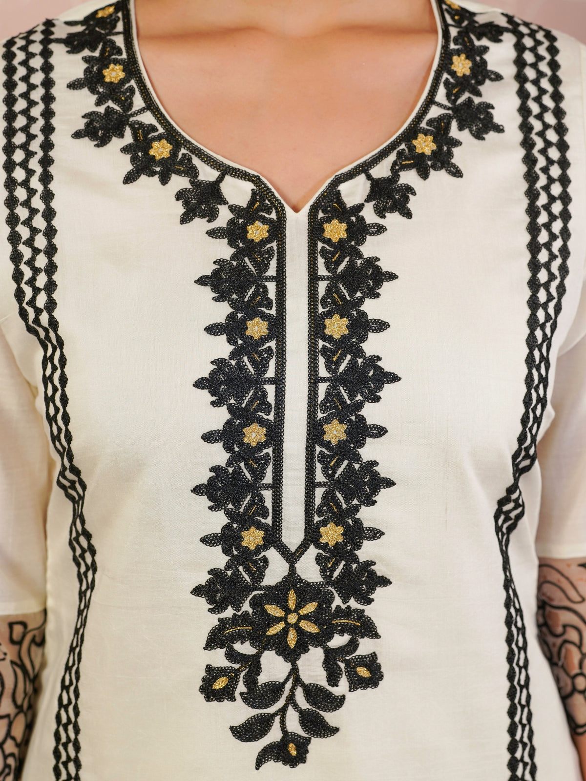 Embroidered chanderi solid straight cream kurta