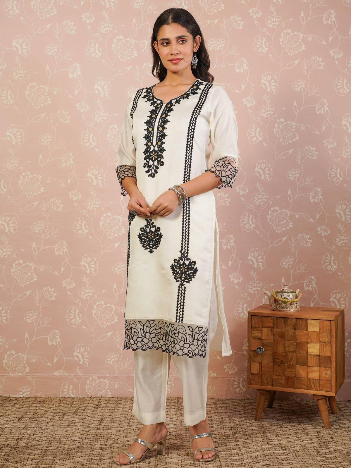 Embroidered chanderi solid straight cream kurta