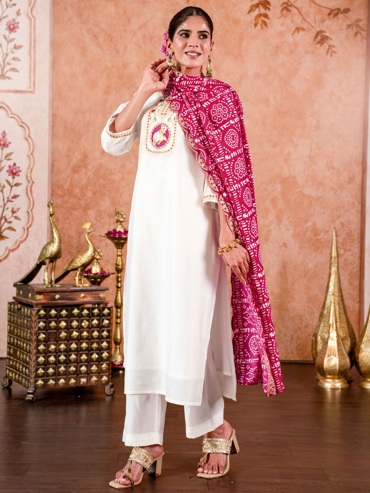 Embroidered Blended Silk Bandhani Pink Dupatta