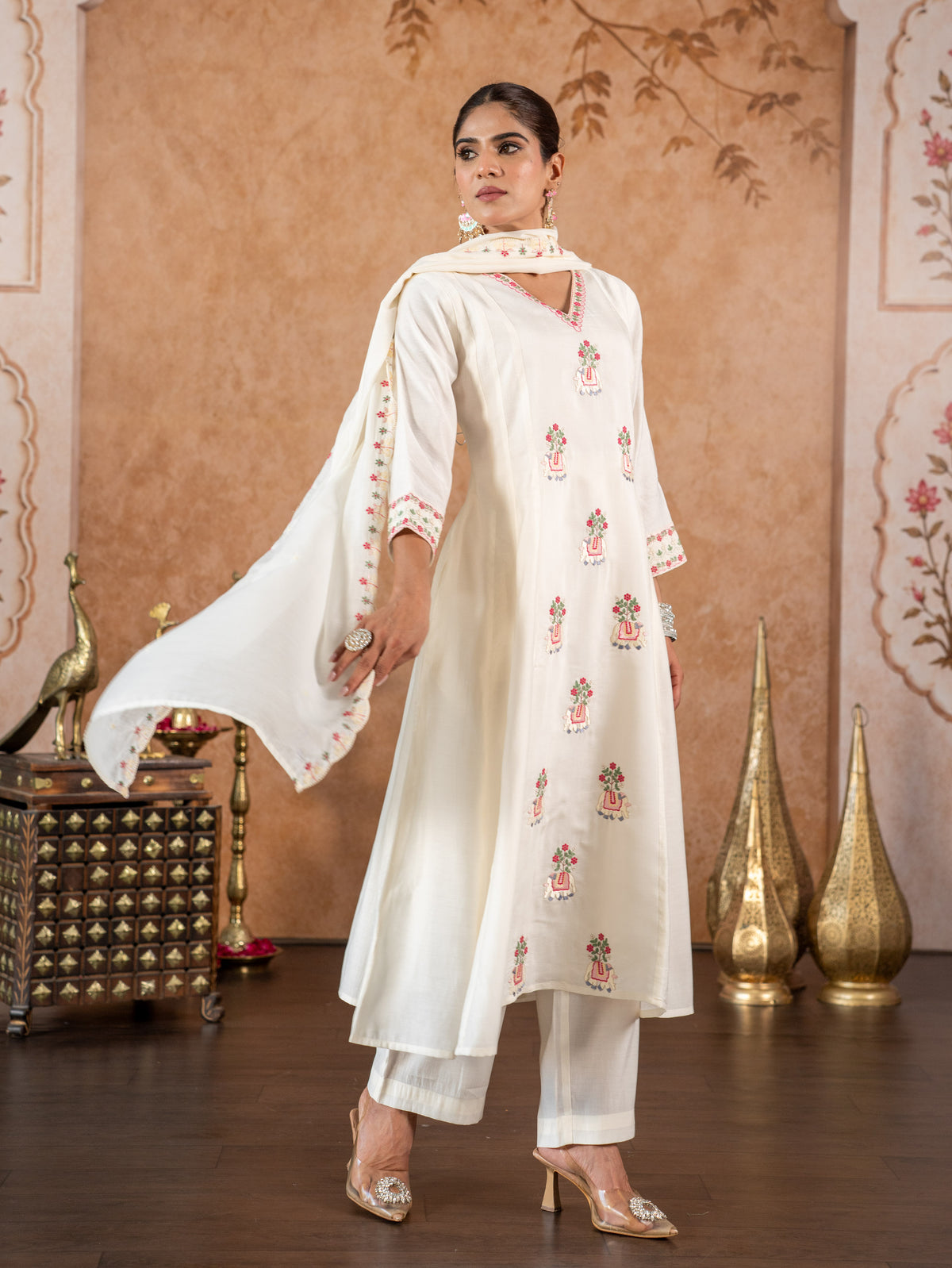 Embroidered Blended Silk Solid Sage Green Dupatta