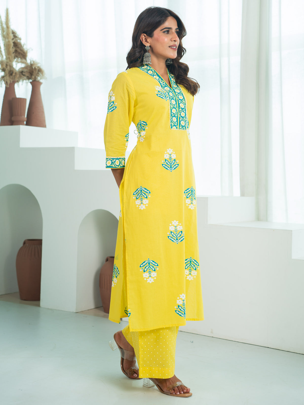 Soft Cotton Floral Straight Yellow Kurta
