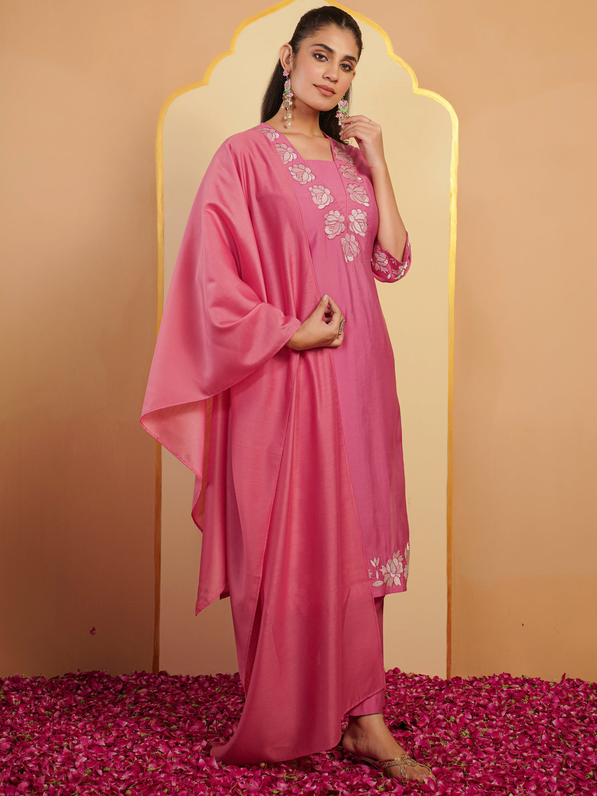 Embroidered chanderi solid straight pink kurta