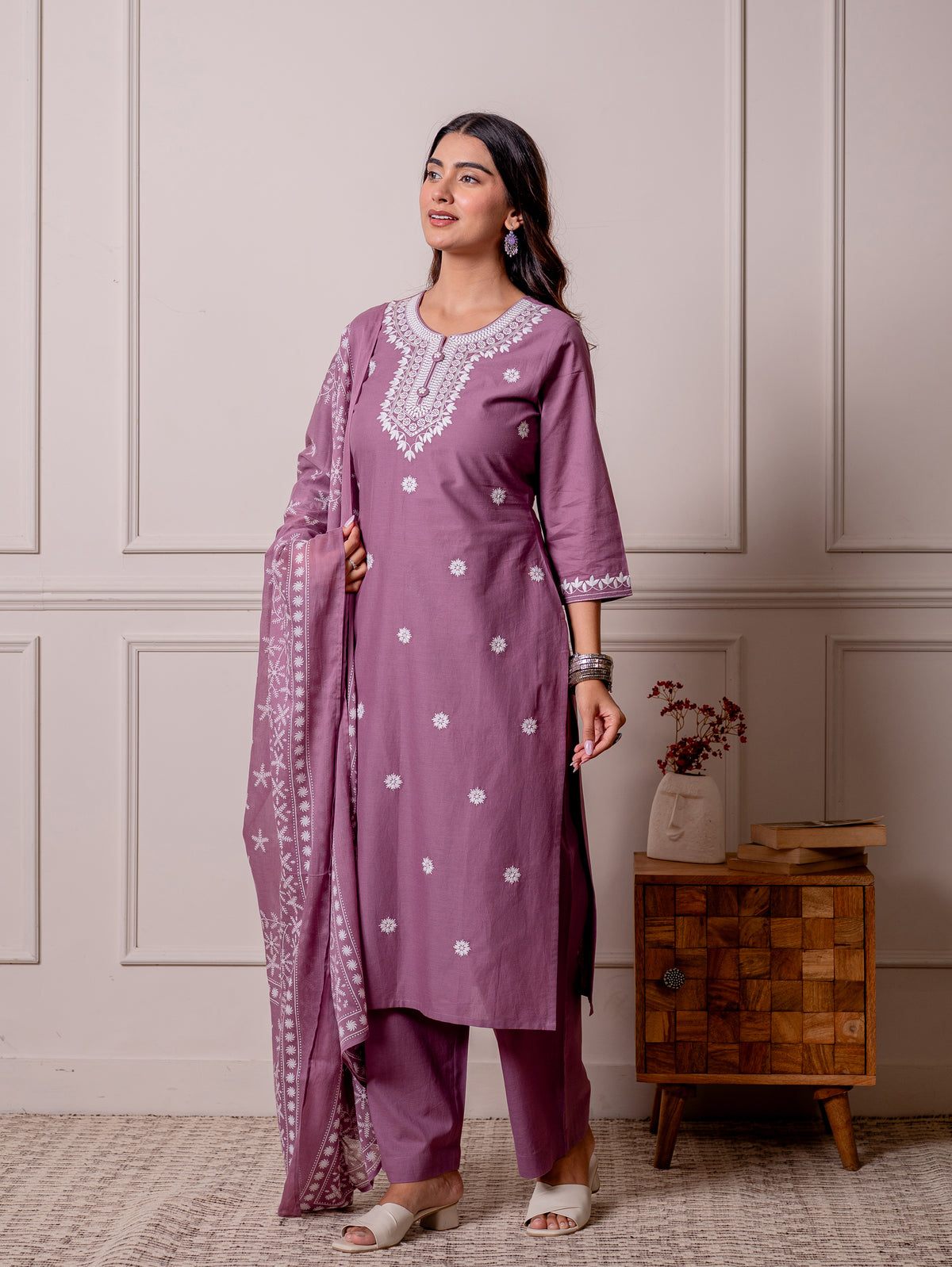 Embroidered Soft Cotton Solid Straight Purple Kurta