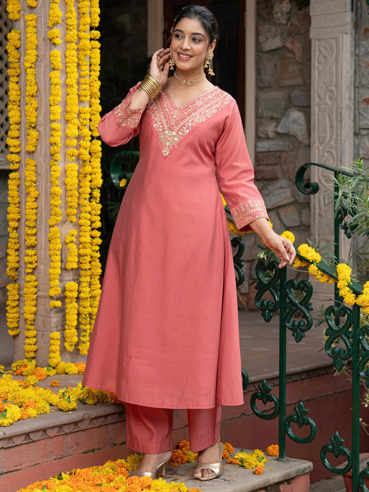 Embroidered chanderi solid flared peach kurta