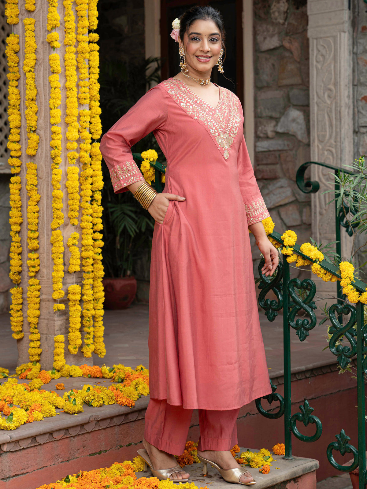 Embroidered chanderi solid flared peach kurta