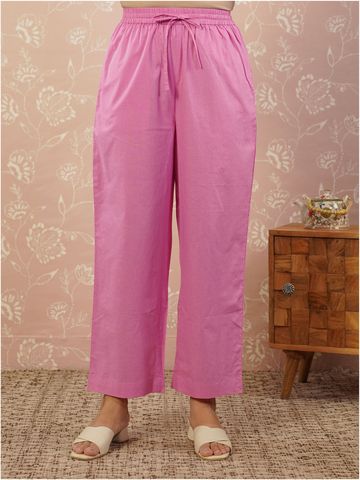 Embroidered Soft Cotton Geometric Straight Pink Kurta