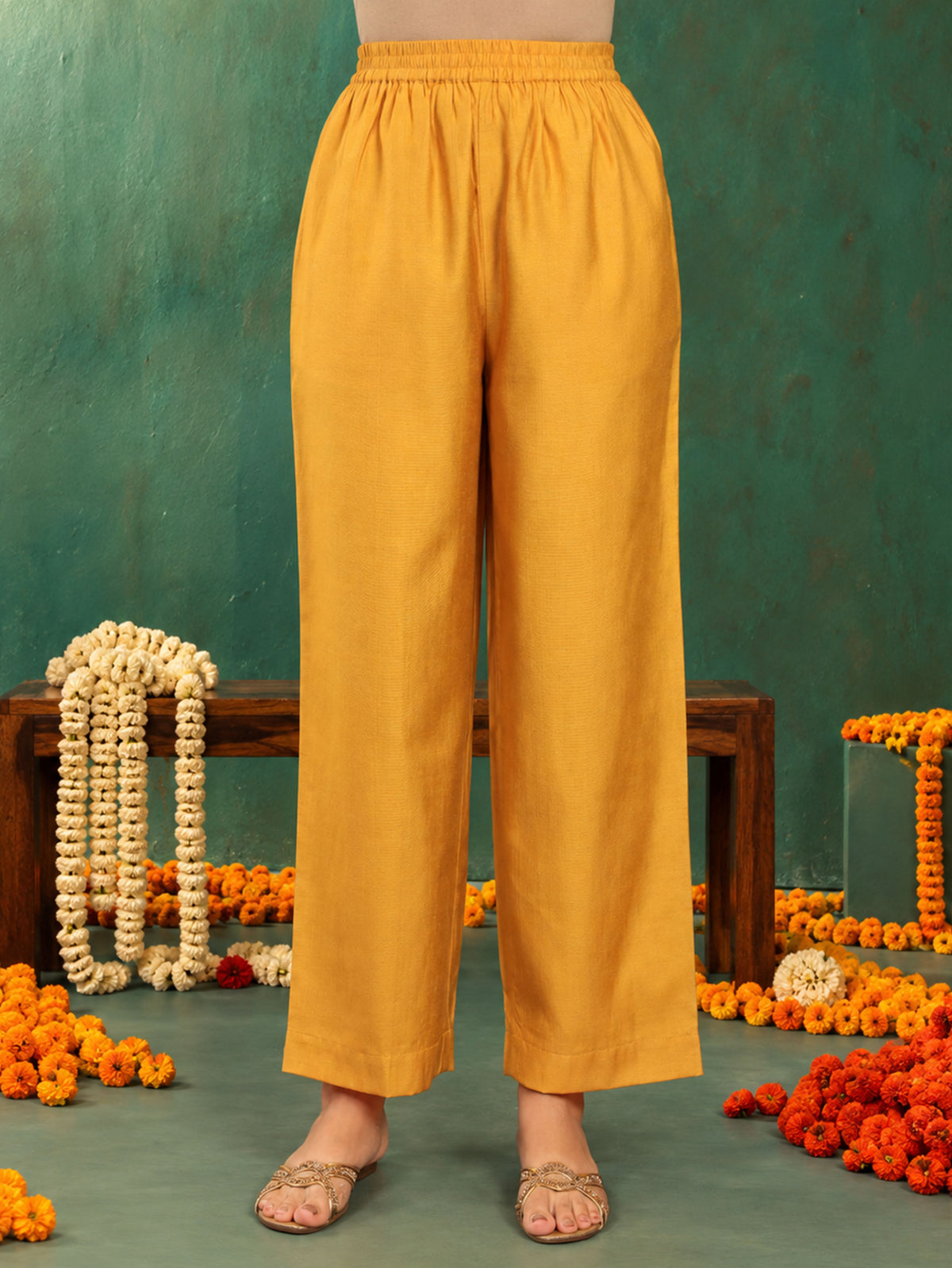Embroidered Blended Silk Solid Straight Yellow Kurta