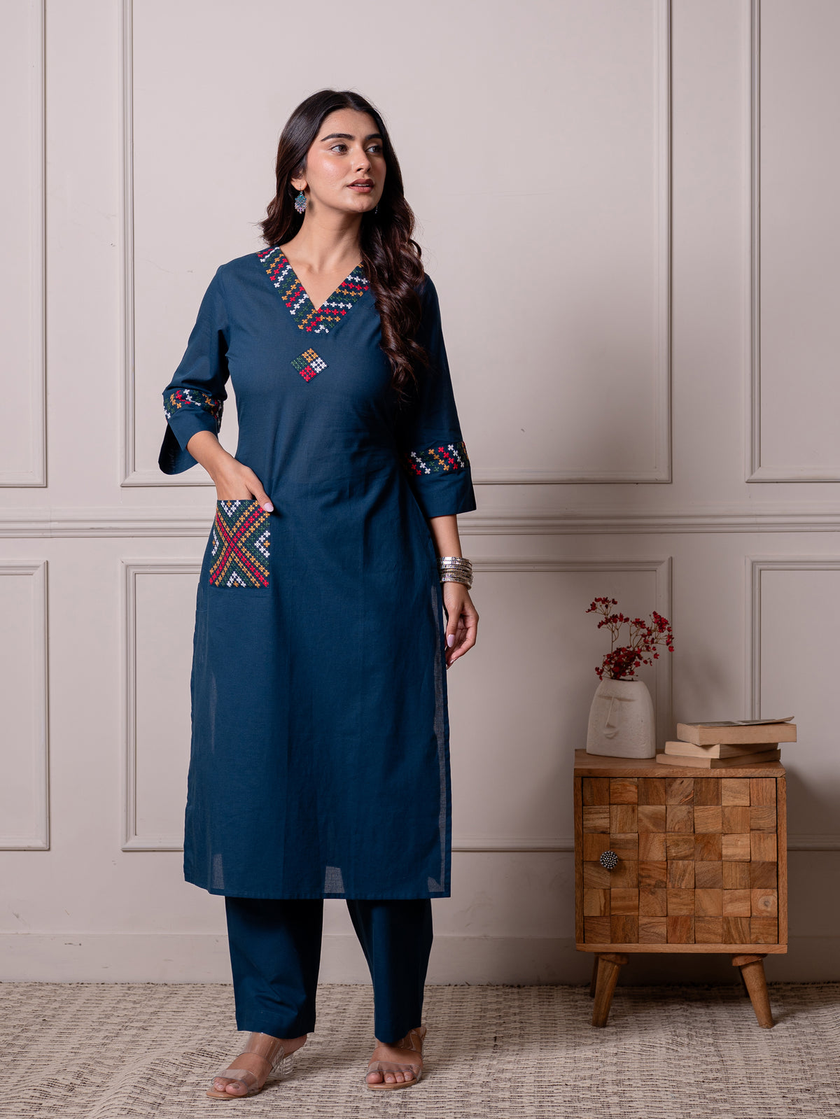 Embroidered Soft Cotton Solid Straight Blue Kurta