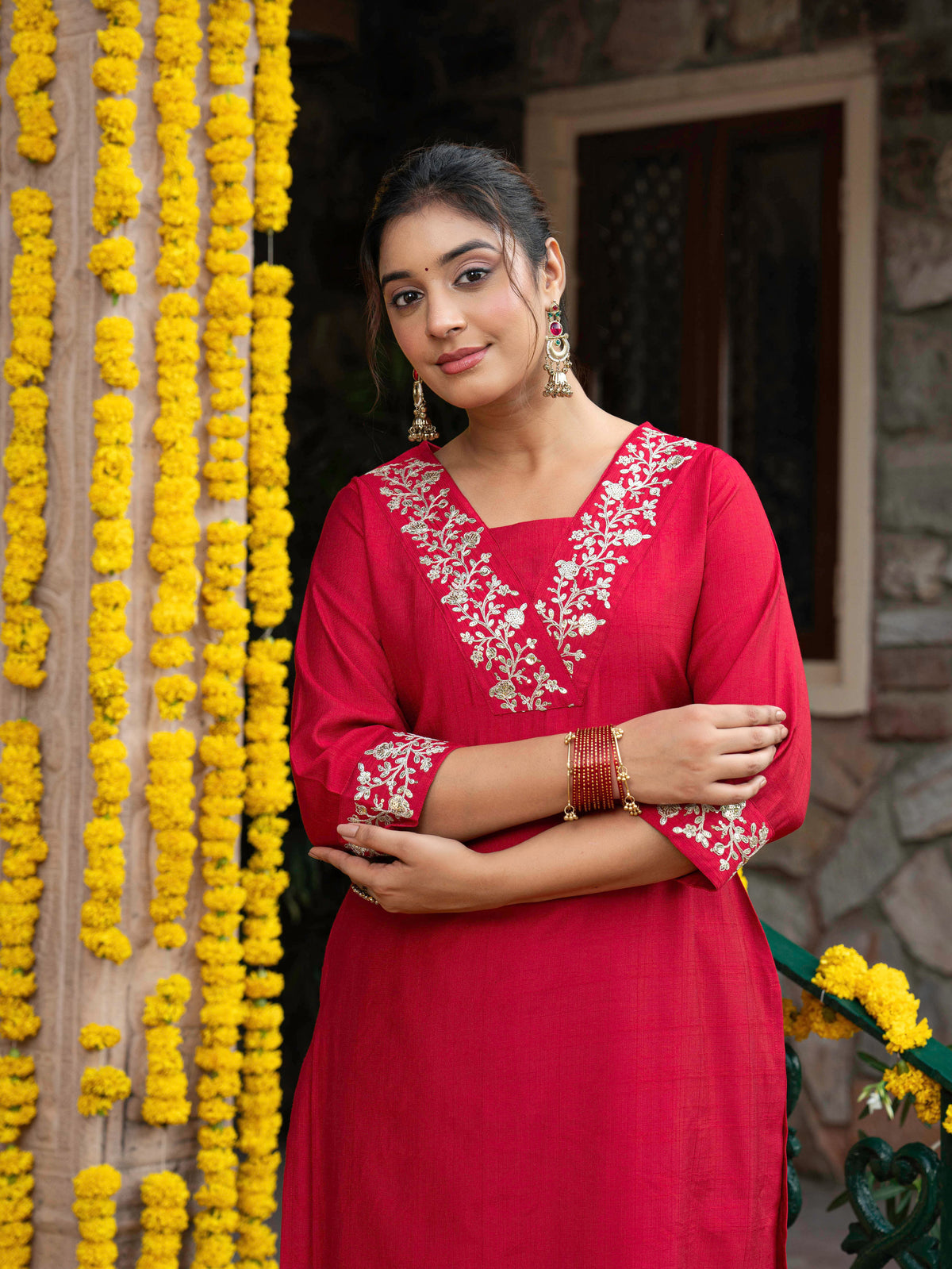 Embroidered Blended silk Solid Straight Red Kurta