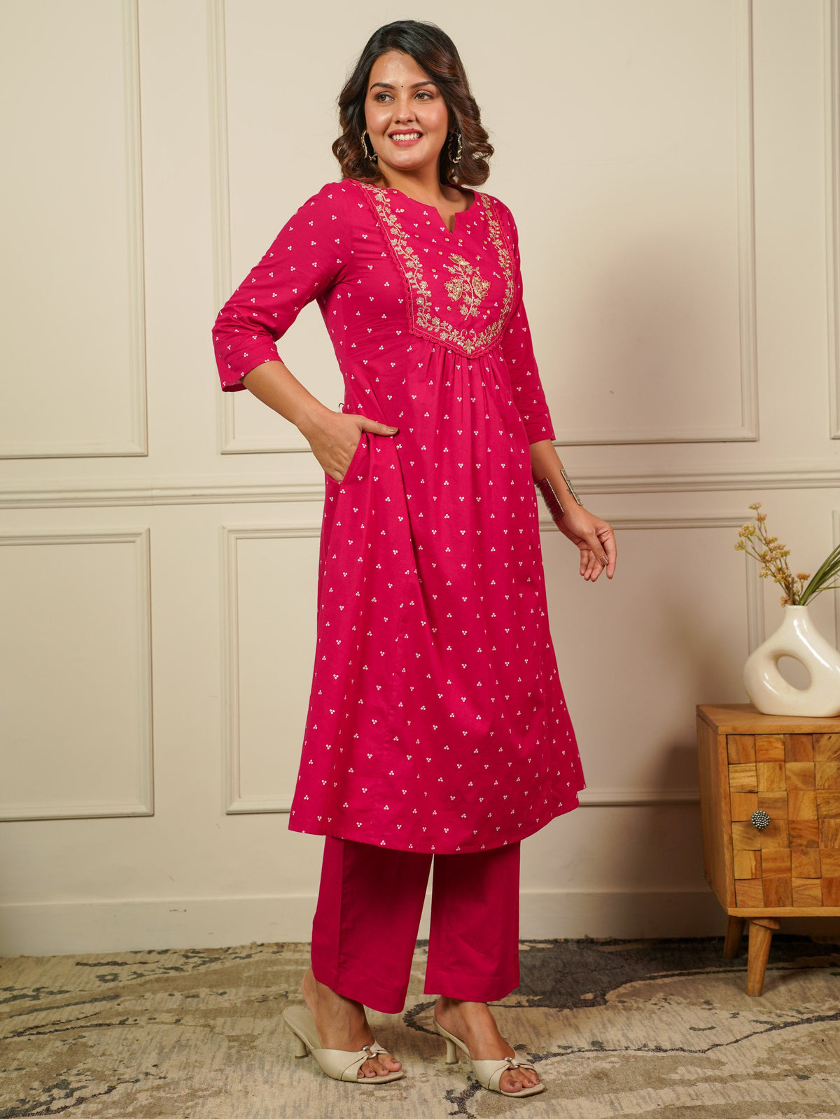 Embroidered Soft Cotton Bandhani Flared Pink Kurta