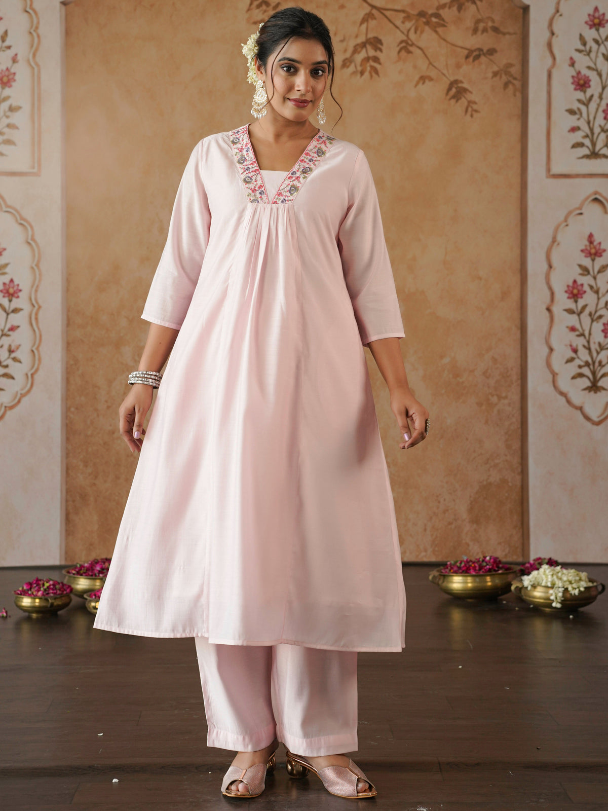 Embroidered chanderi solid flared pink kurta