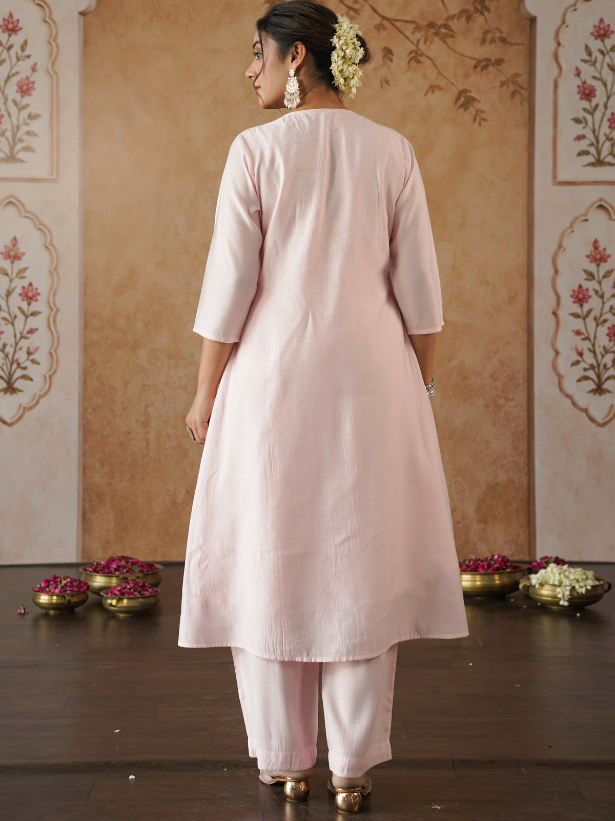 Embroidered chanderi solid flared pink kurta