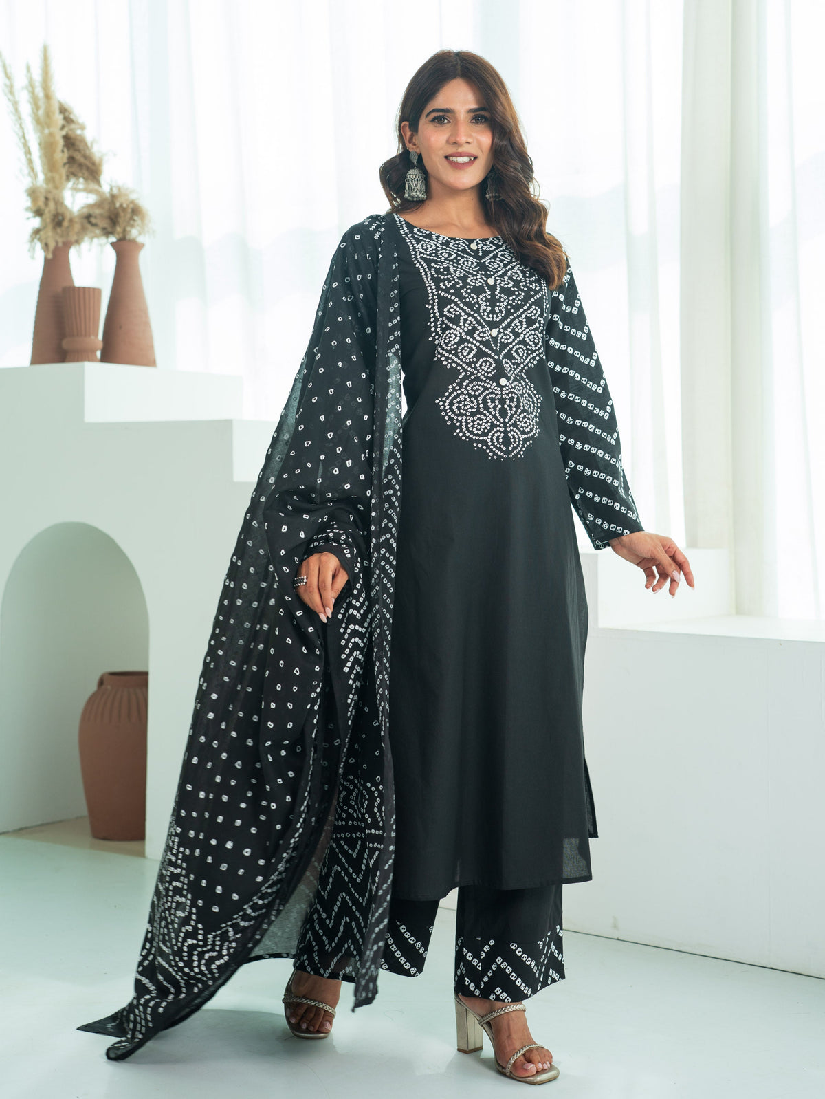 Cotton Voile Bandhani Black Dupatta
