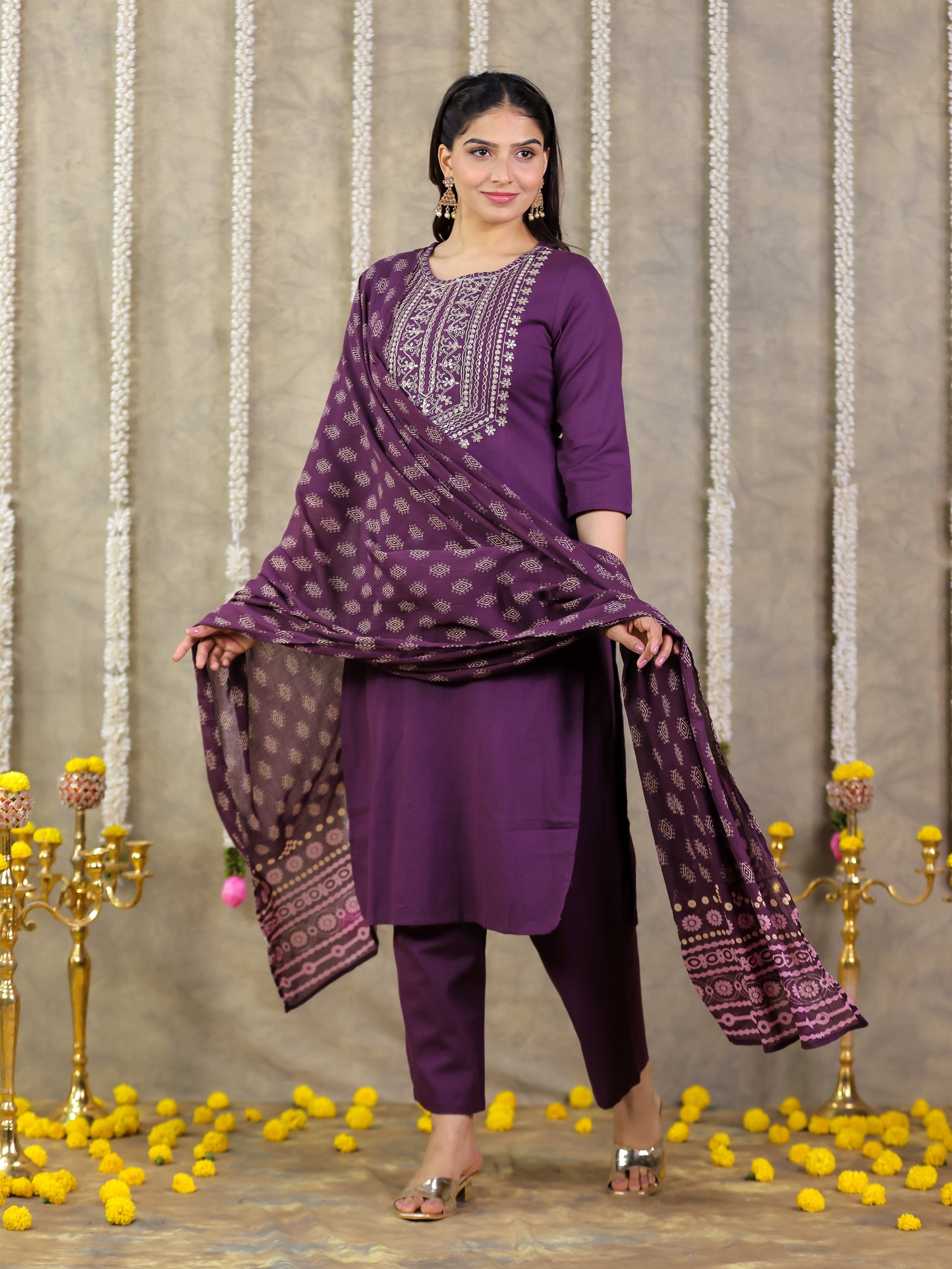 Embroidered Linen Cotton Solid Straight Purple Kurta