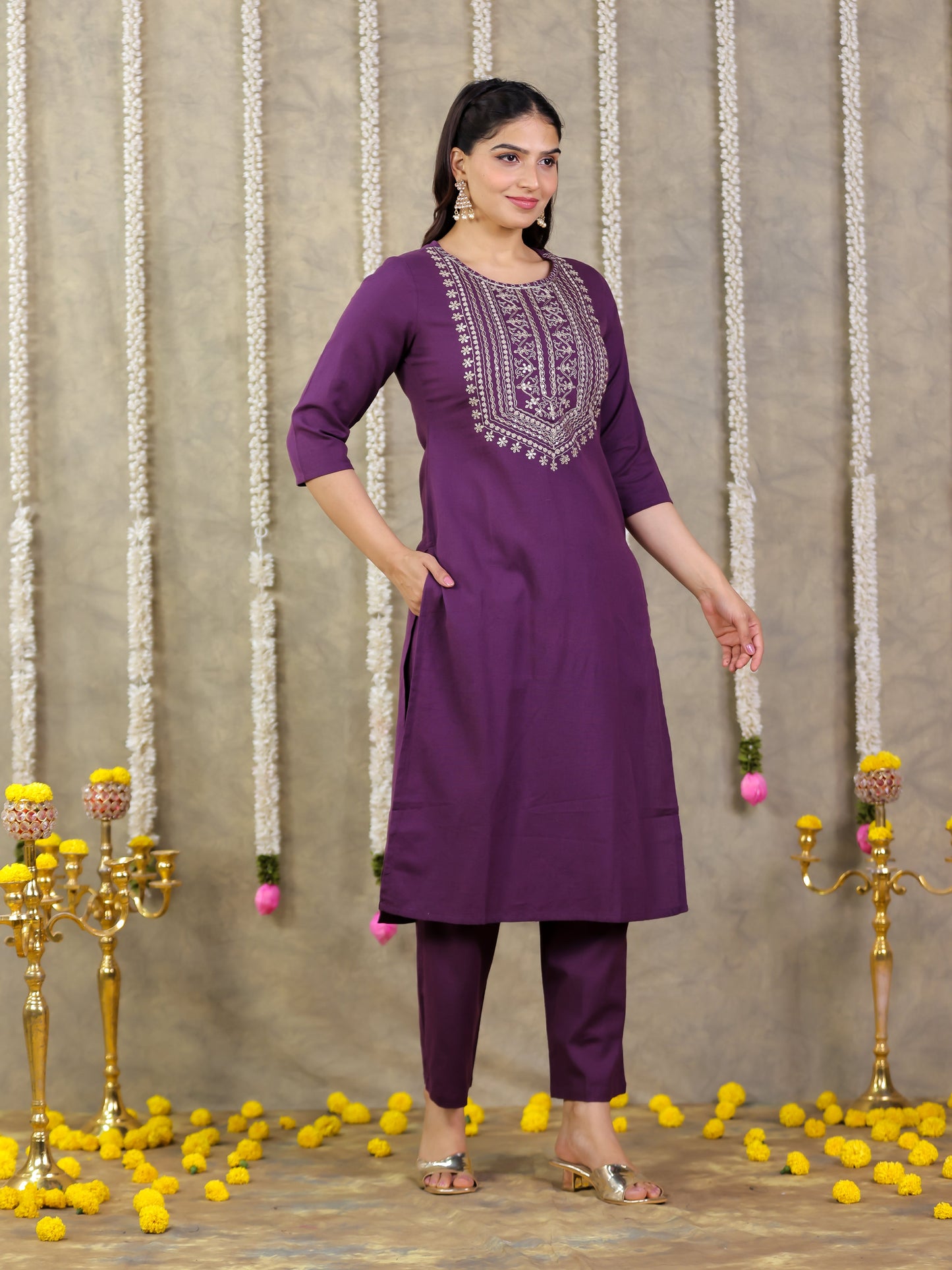 Embroidered Linen Cotton Solid Straight Purple Kurta