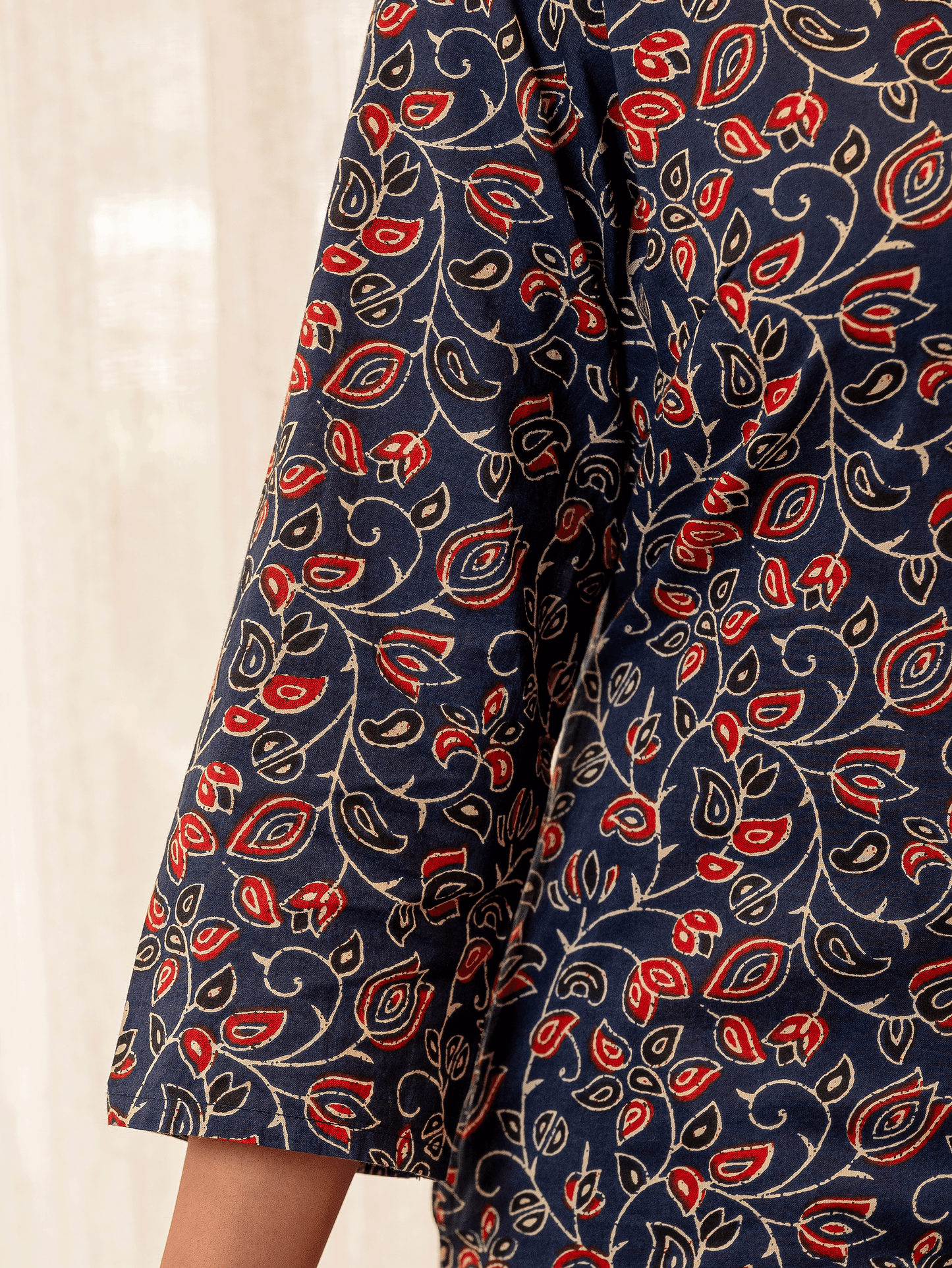 Soft Cotton Floral Straight Indigo Kurti