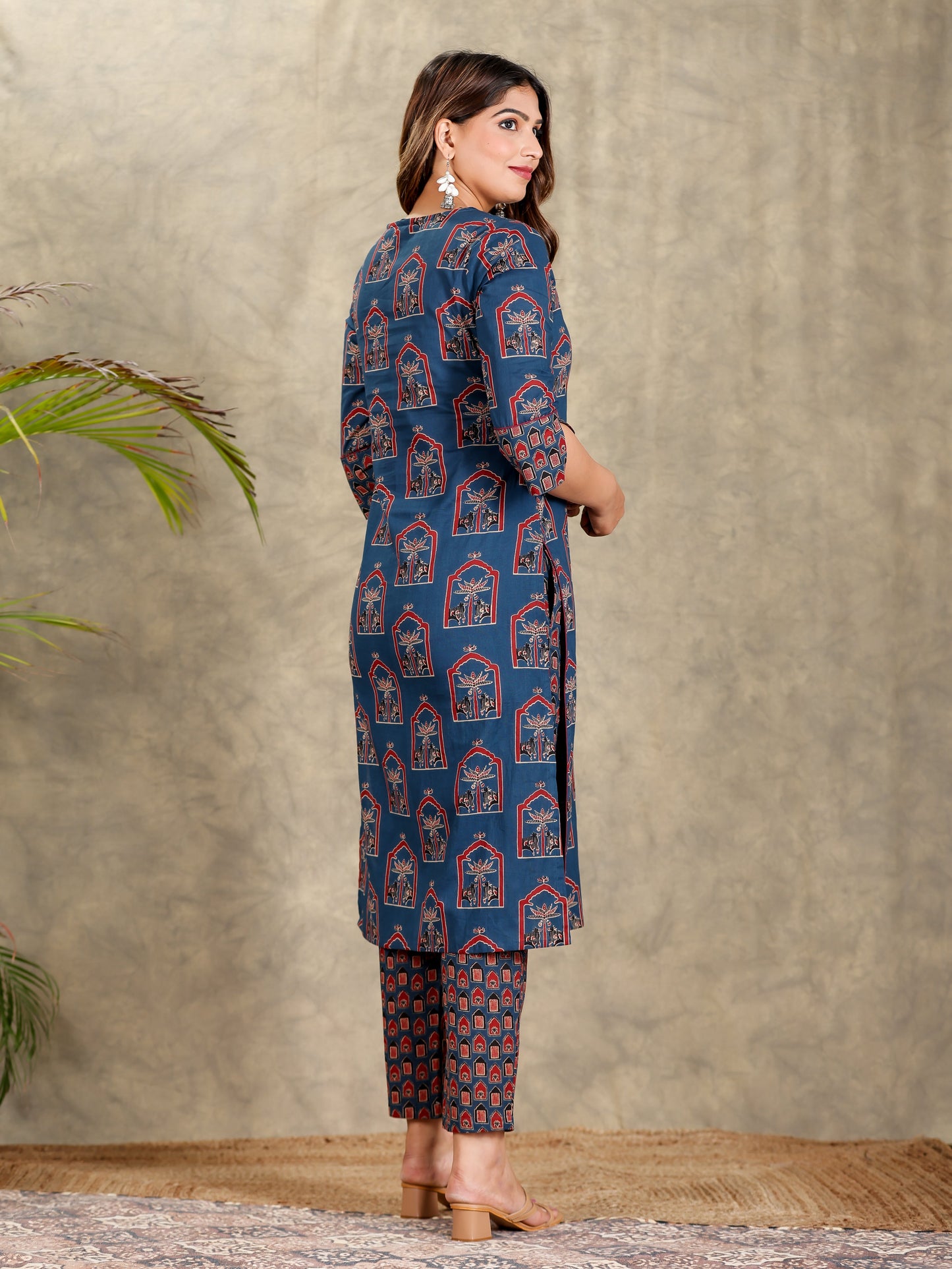 Embroidered Soft Cotton Abstract Blue Kurta