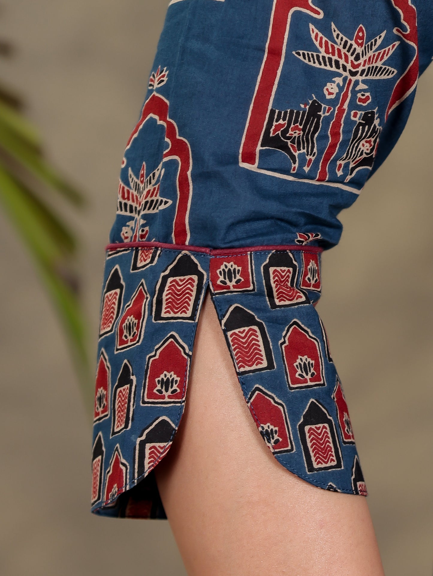 Embroidered Soft Cotton Abstract Blue Kurta