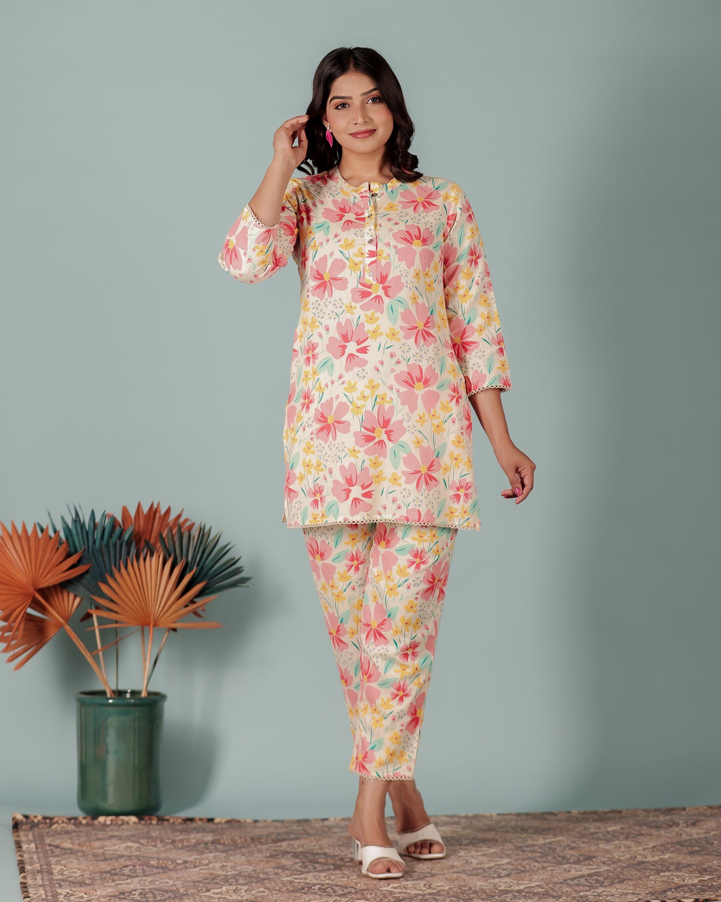 Soft Cotton Floral Straight Cream Kurta